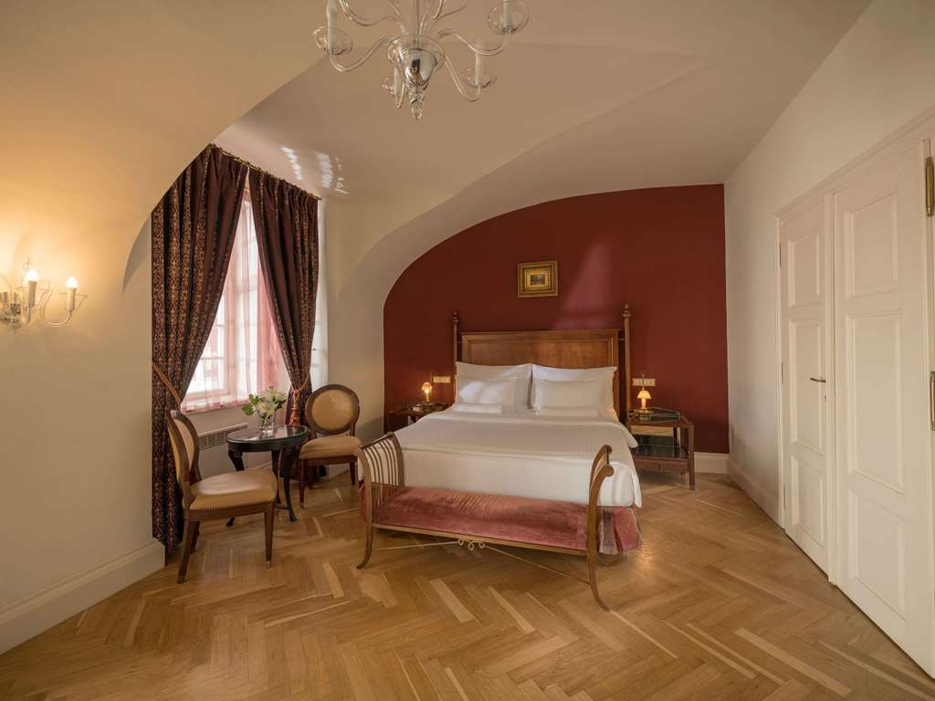 The Mozart Prague Room Type - CLASSIC ROOM - 1 King Bed