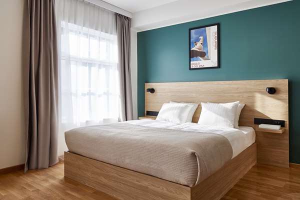 Accessible - 1 Double, Mobility Accessible, Roll In Shower, Family Room, Sofabed, Wi-Fi, Non-Smoking, Full Breakfast