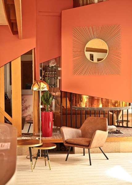 On-Site,Bar/Lounge