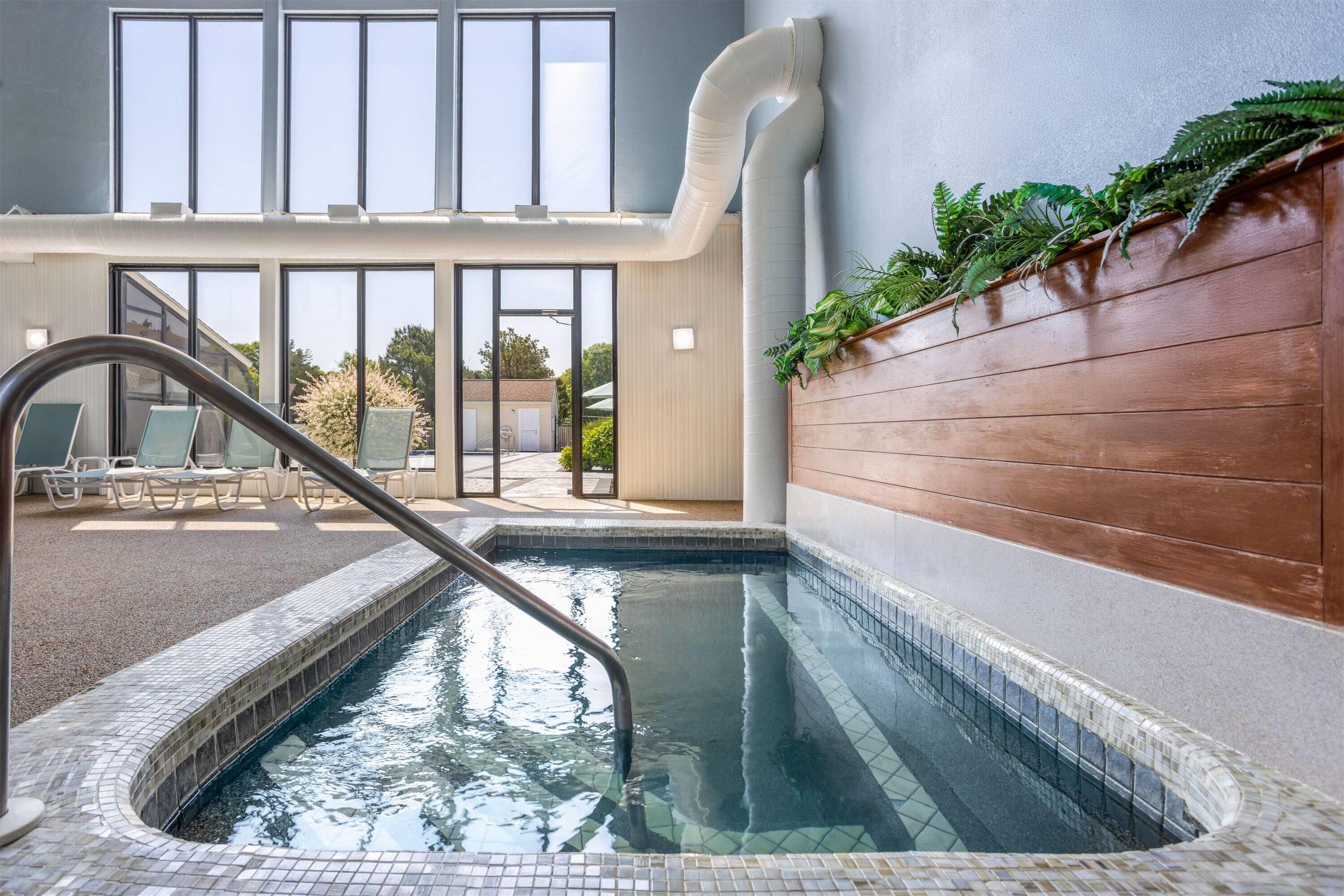 Pool | All Seasons Resort, Trademark Collection by Wyndham