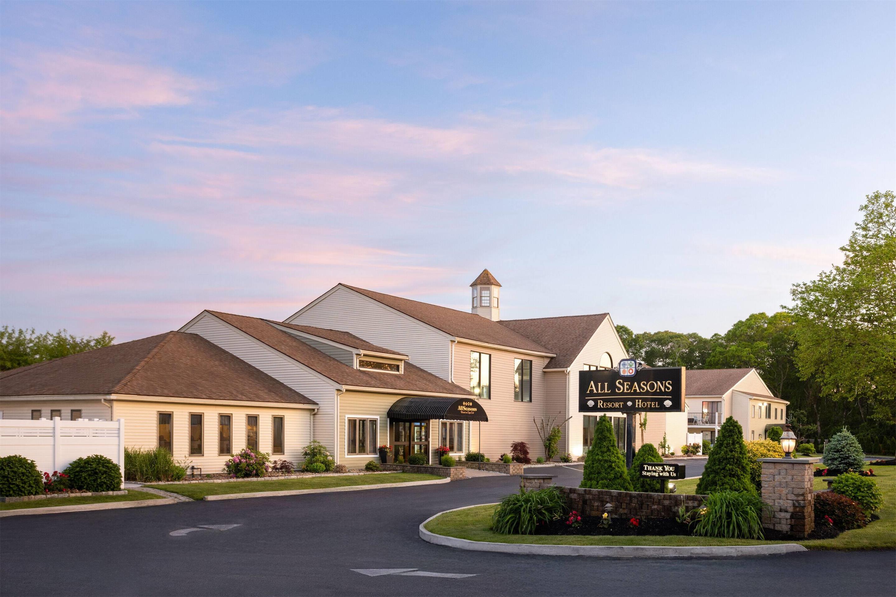 Exterior | All Seasons Resort, Trademark Collection by Wyndham