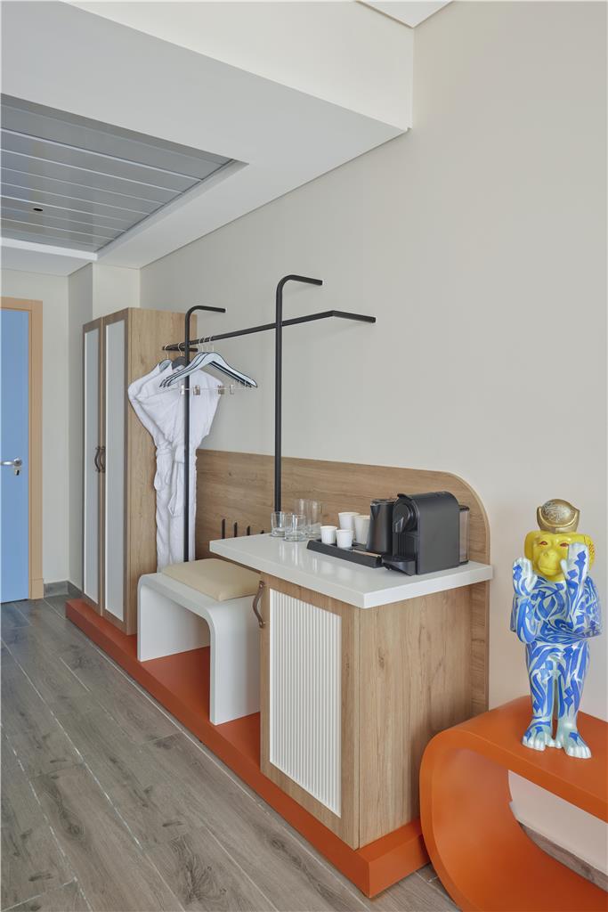 HYATT CENTRIC CAIRO WEST-guestroom-Guest Room,On-Site.jpg