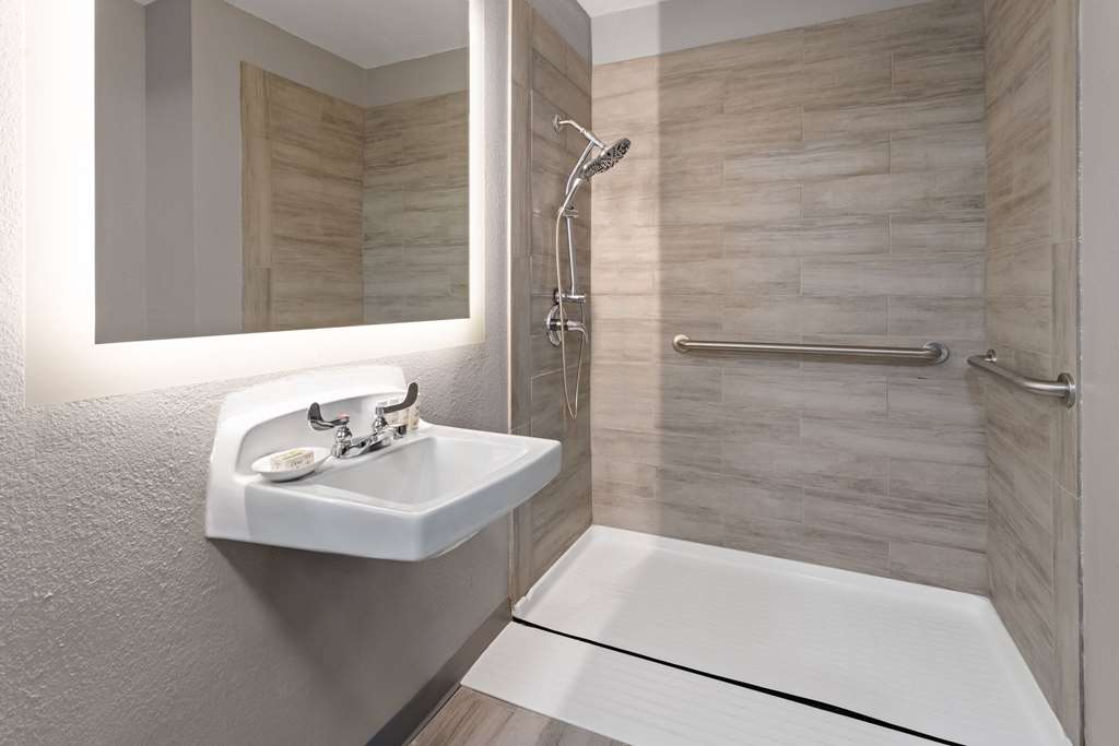 HAWTHORN EXTENDED STAY BY WYNDHAM C, photo 6