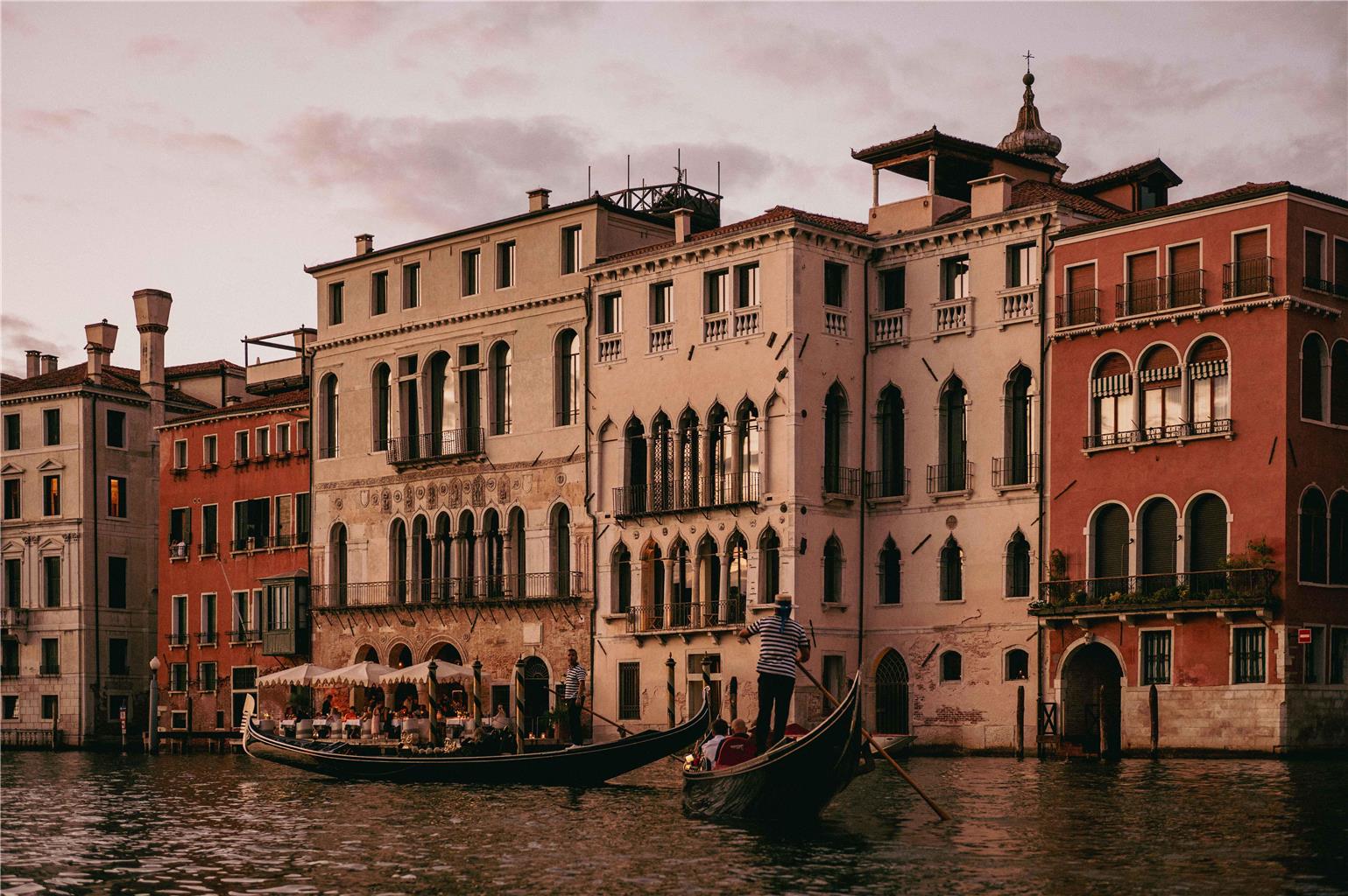 The Venice Venice Hotel