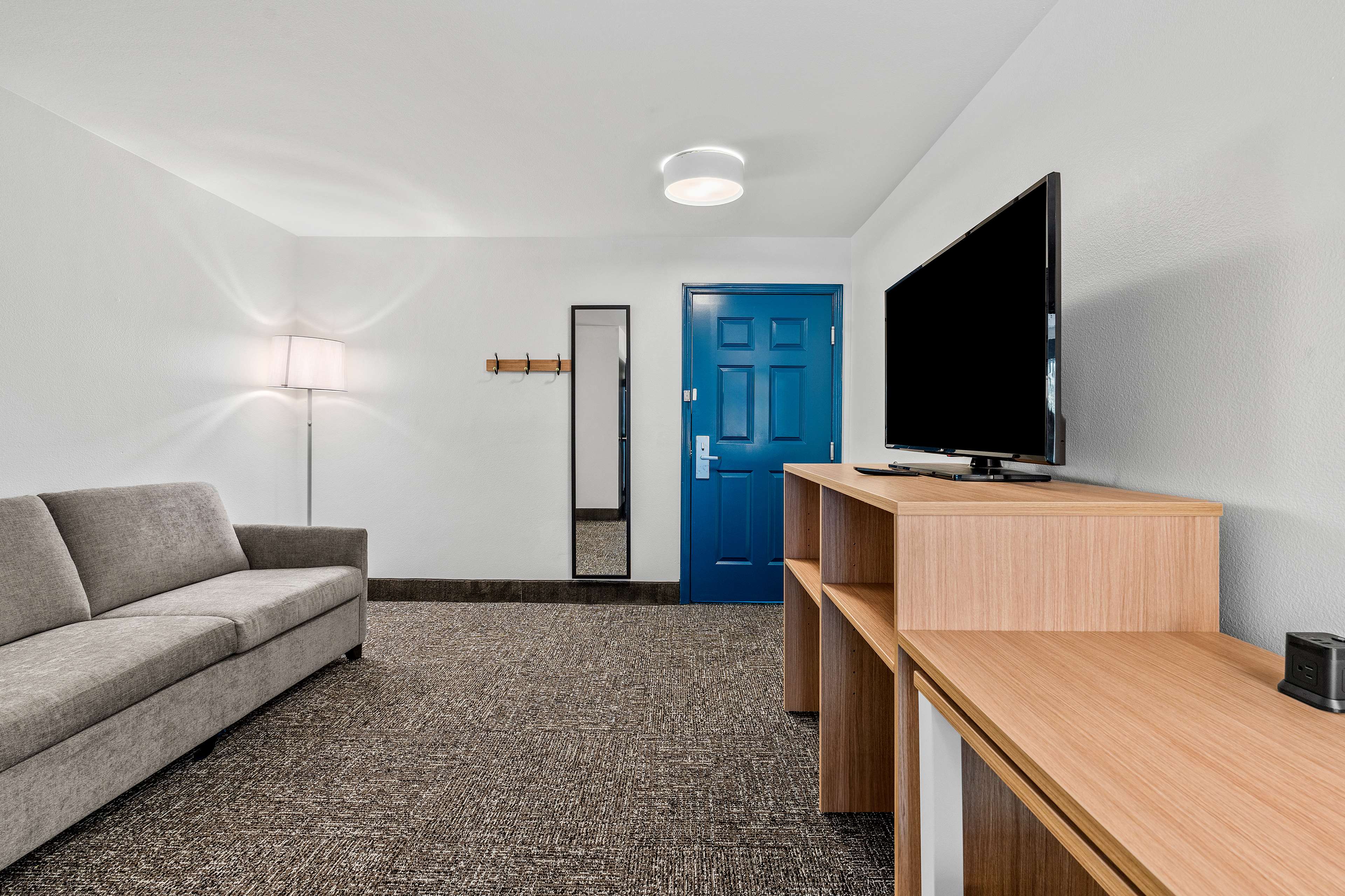 Spark by Hilton St. Augustine I 95 Room Type - 1 KING STUDIO