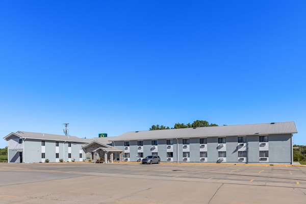 On-Site,Outdoor/Exterior,Exterior View of Building