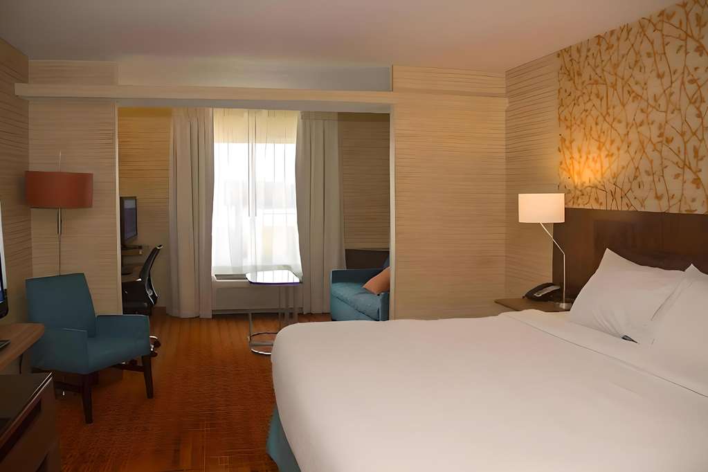 PEACH TREE INN AND SUITES-guestroom-Guest Room,On-Site.jpg