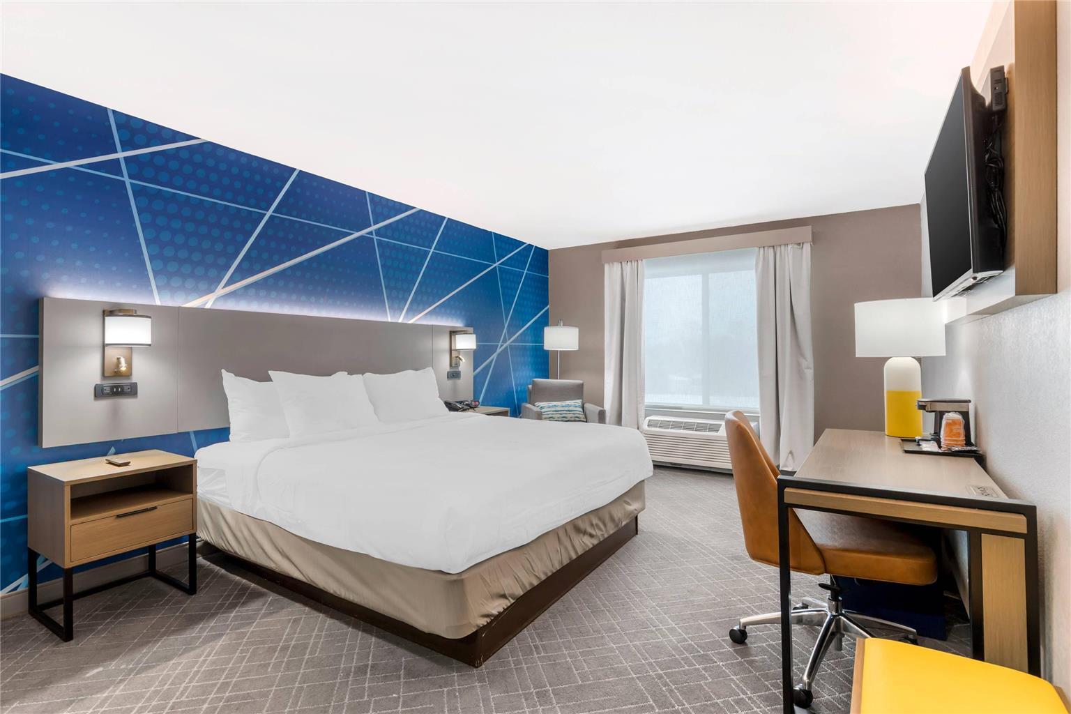 COMFORT INN AND SUITES WATERVLIET-guestroom-Guest Room,On-Site.jpg