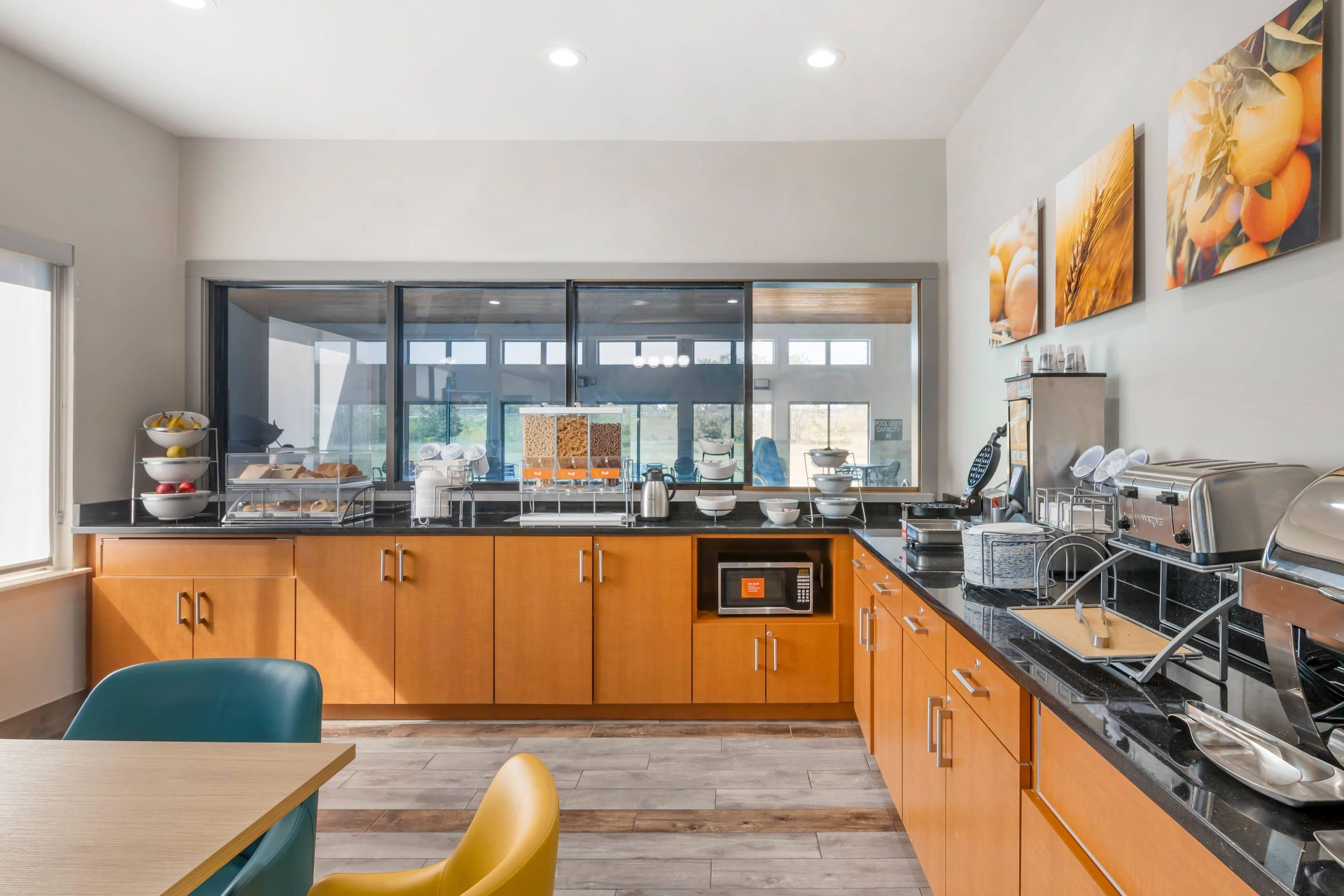 Breakfast counter