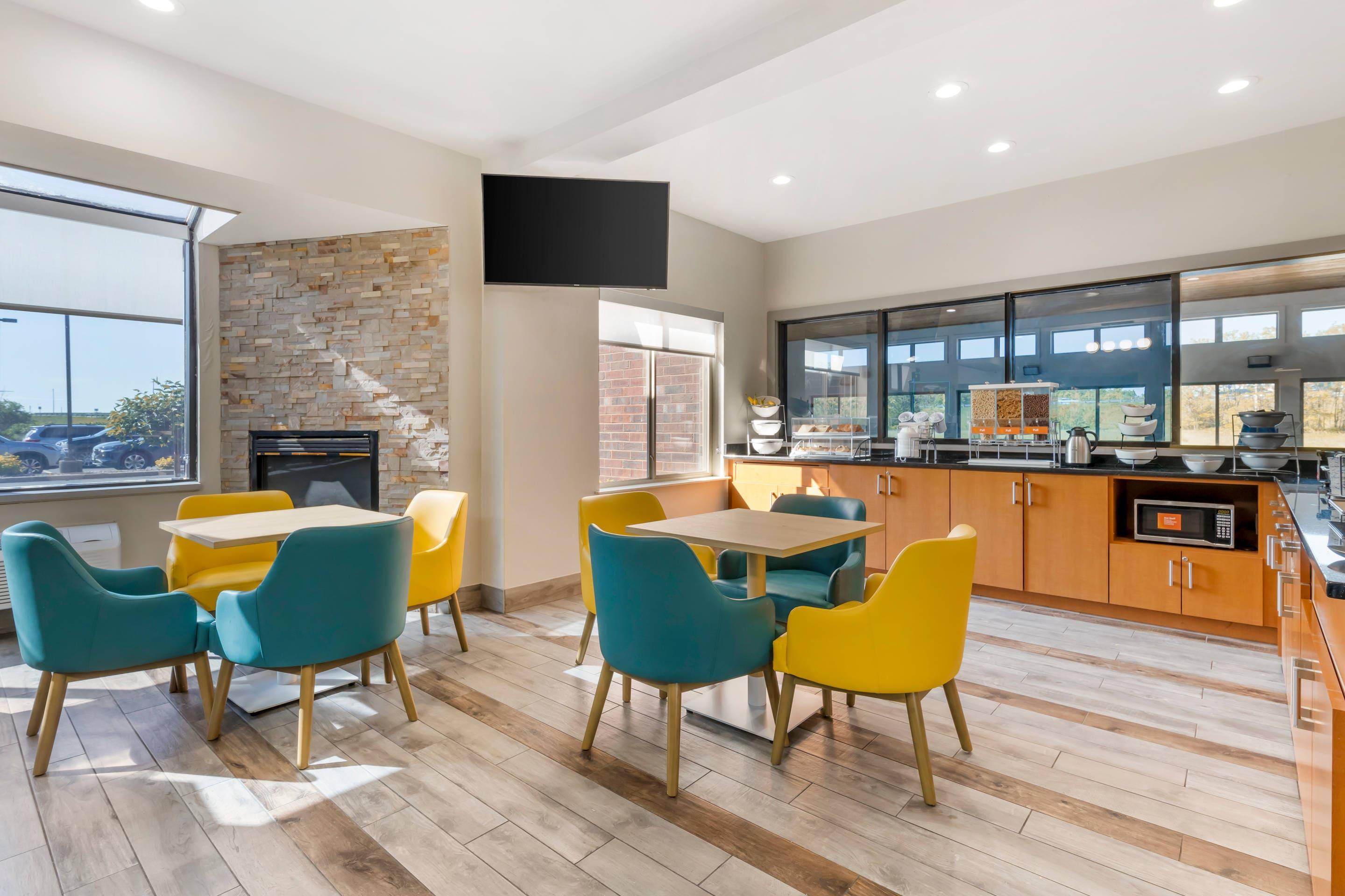 Breakfast area