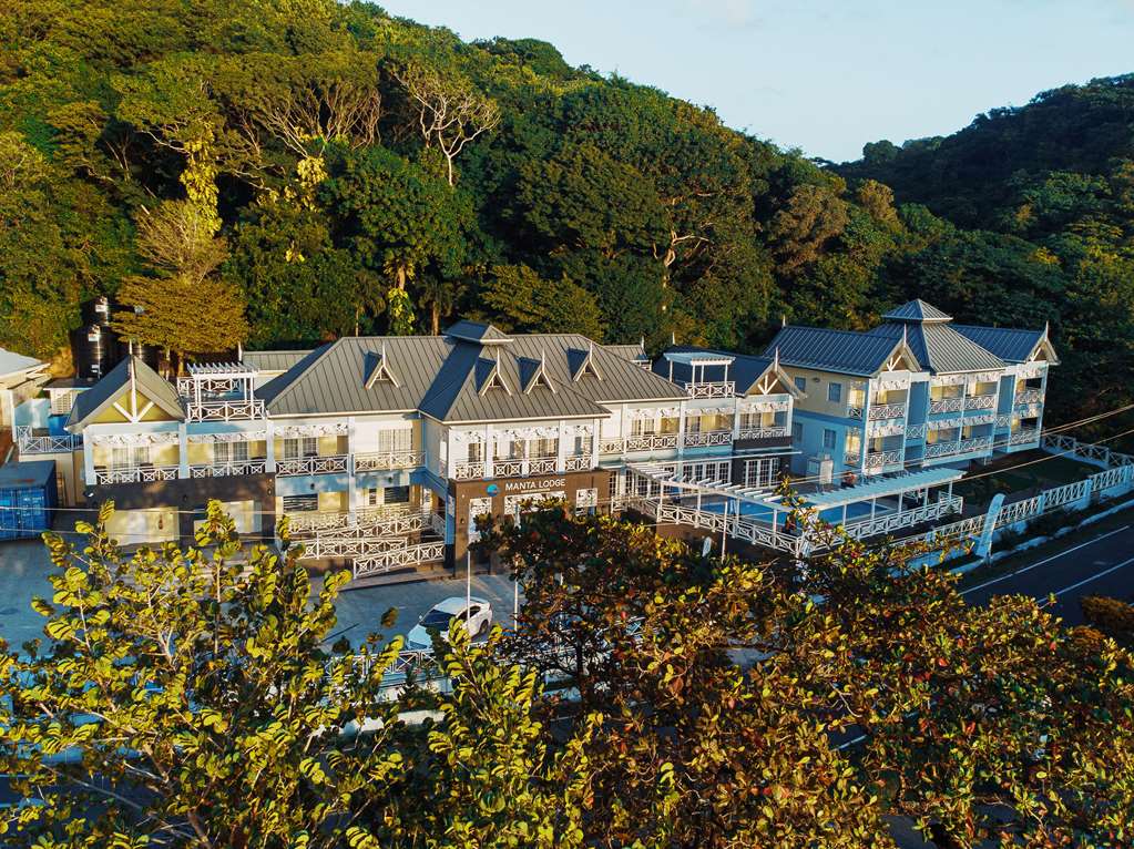 Manta Lodge