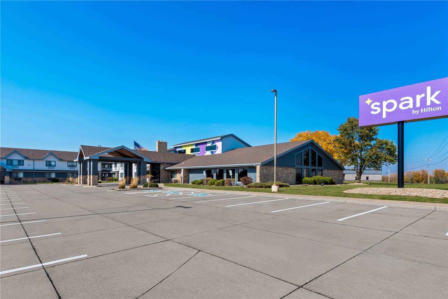 Spark by Hilton Cedar Falls