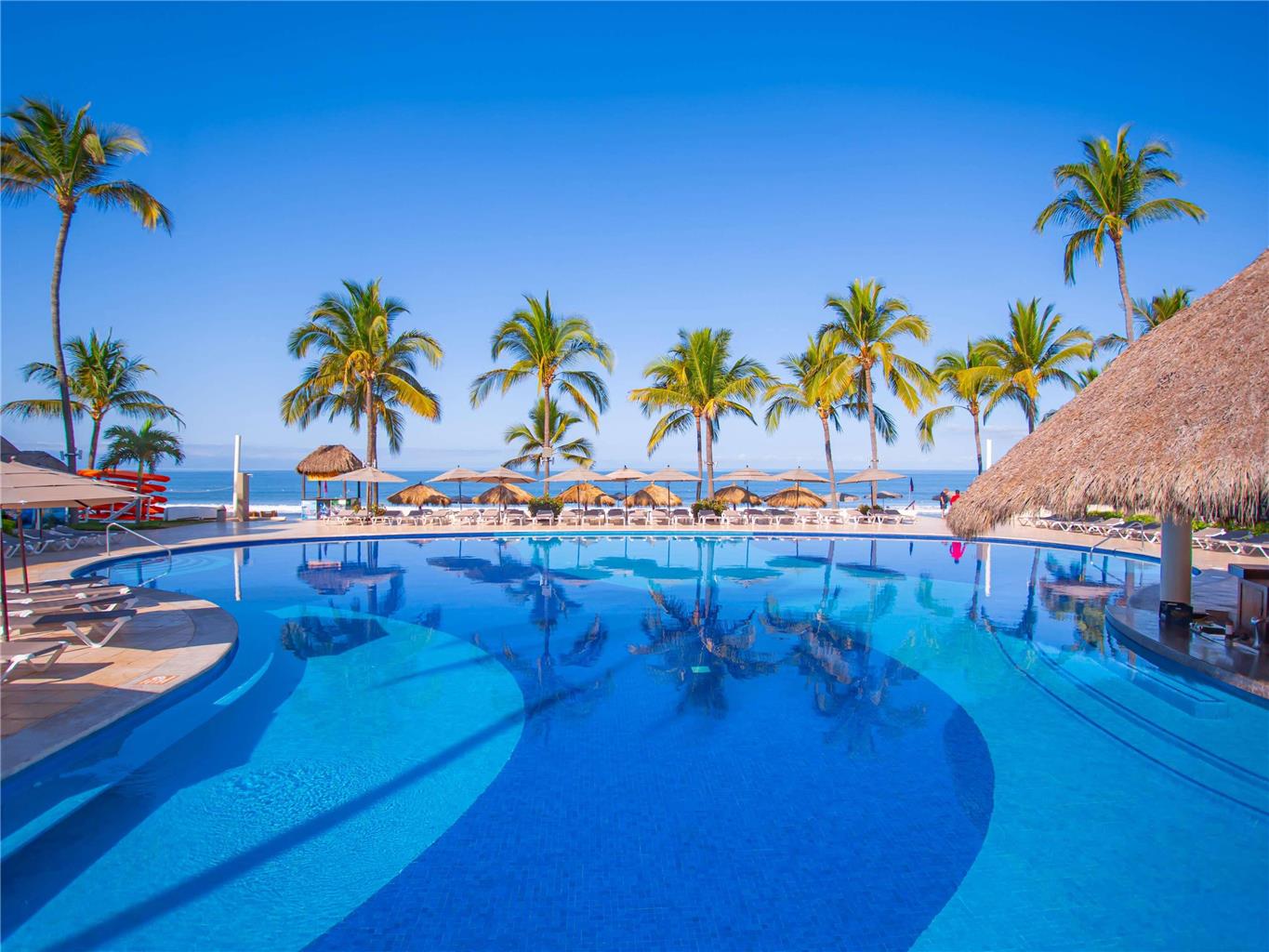 Marival Emotions Resort & Suites