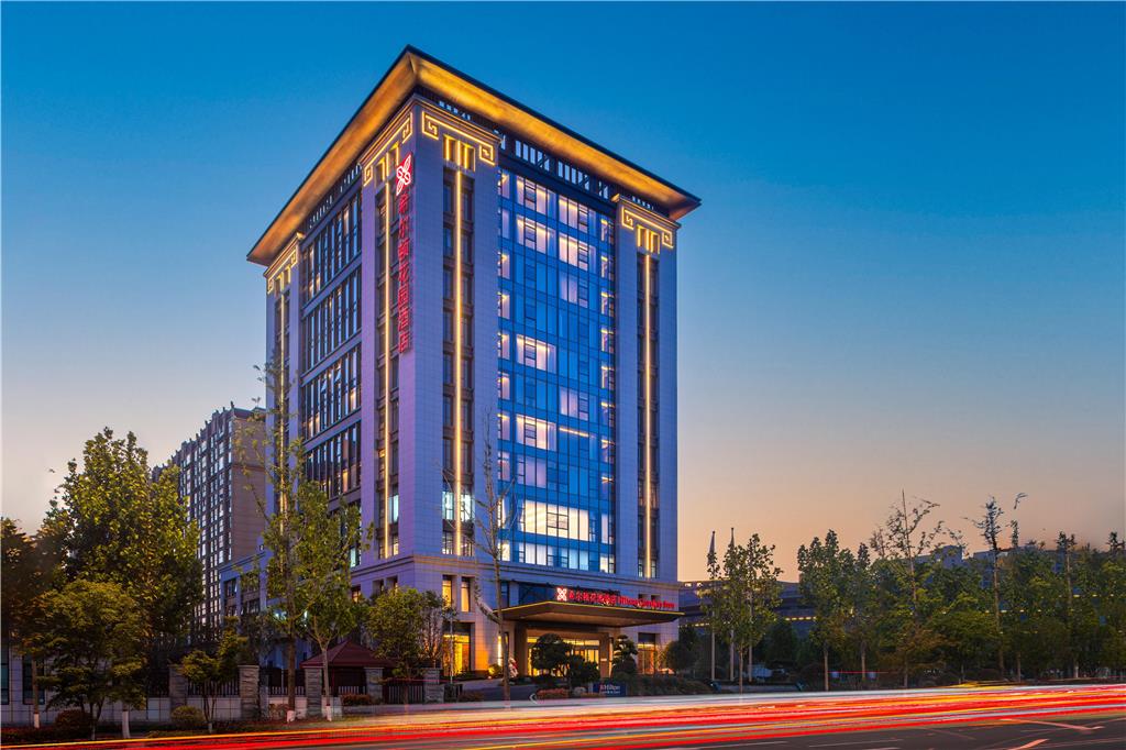 Hilton Garden Inn Xinyang East Railway Station