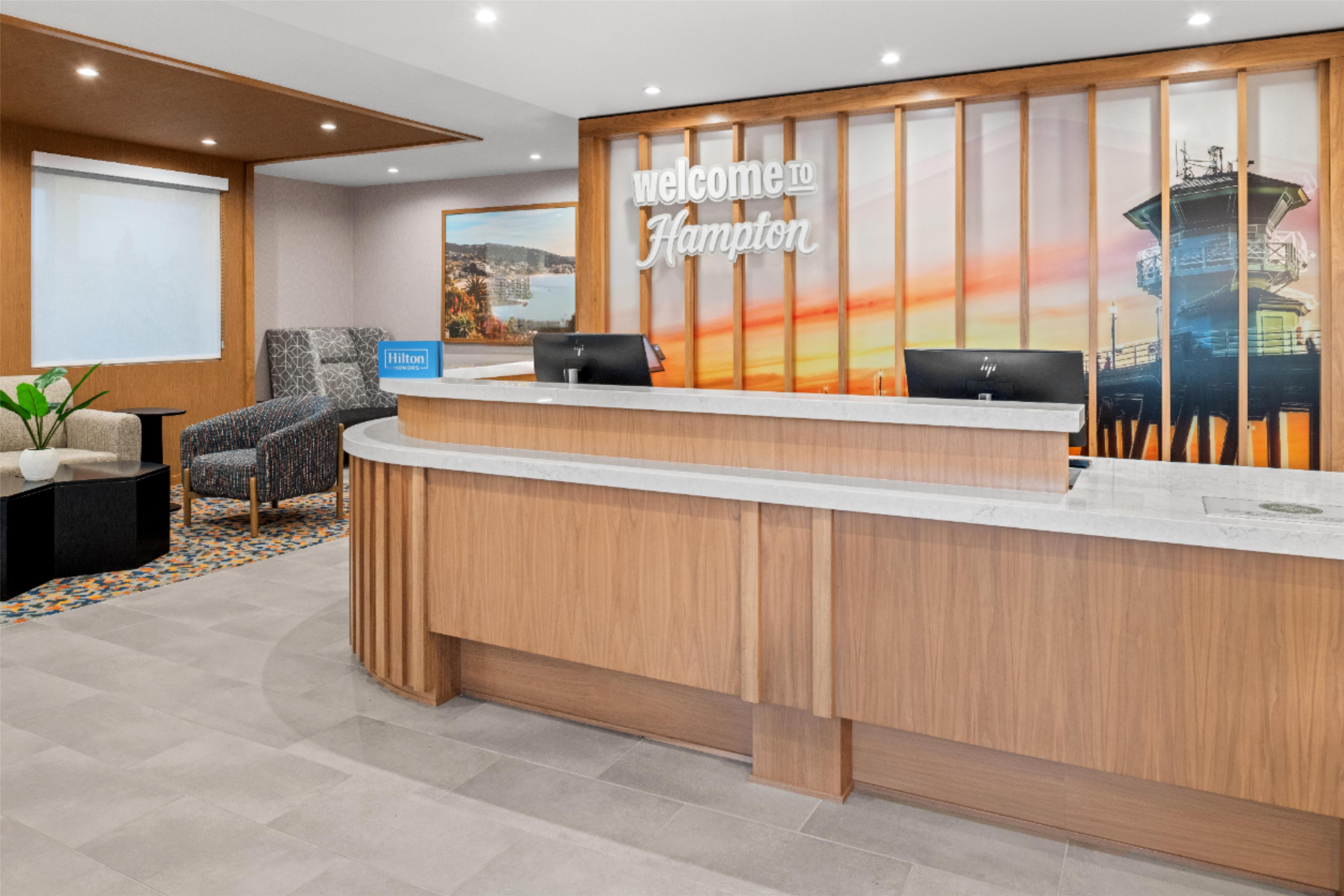 Reception | Hampton Inn by Hilton Costa Mesa Newport Beach