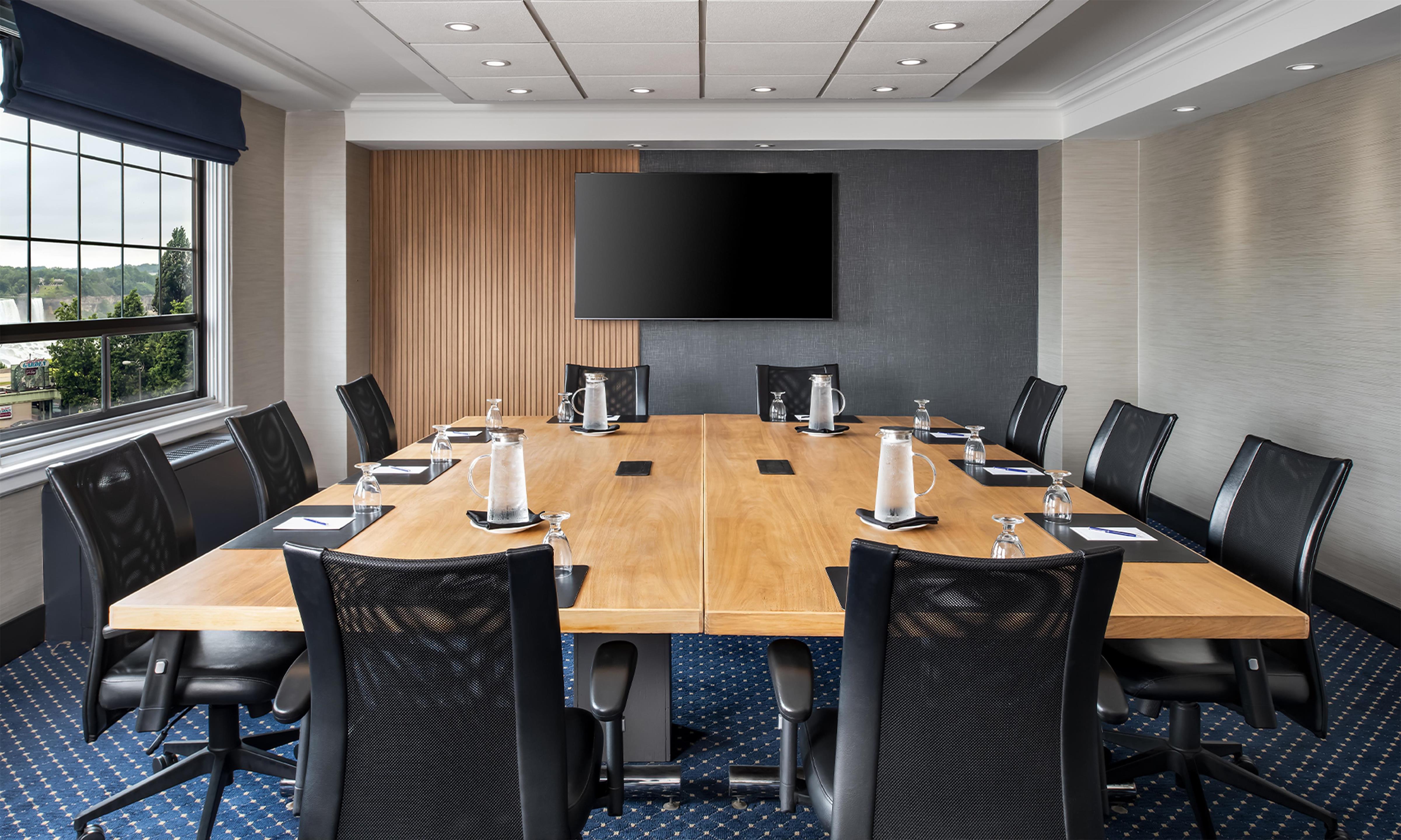 Meeting Room | The Brock Niagara Falls Fallsview, Tapestry by Hilton