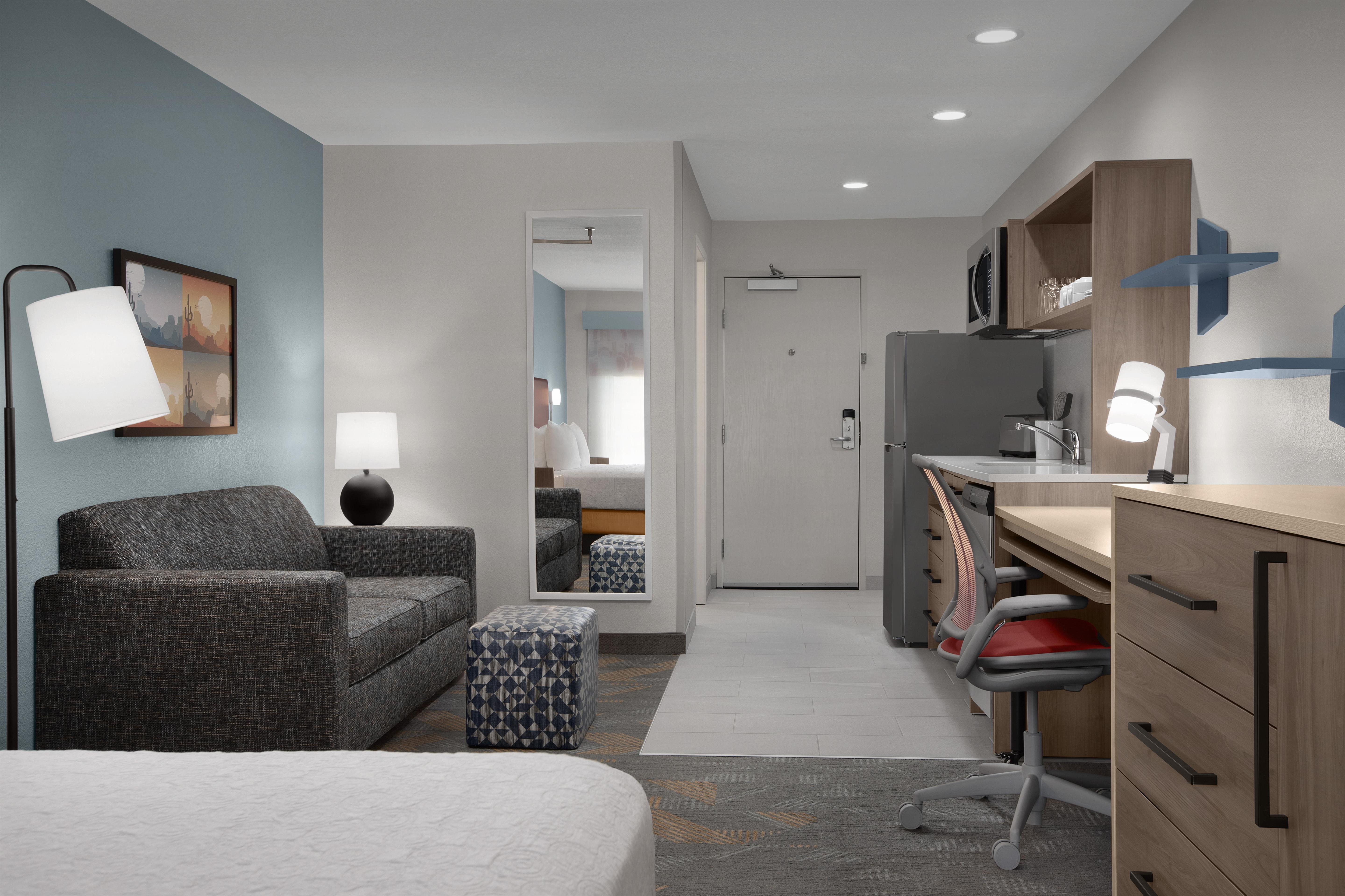Home2 Suites by Hilton Scottsdale Old Town Room Type - 1 KG BED STUDIO BALC/PATIO