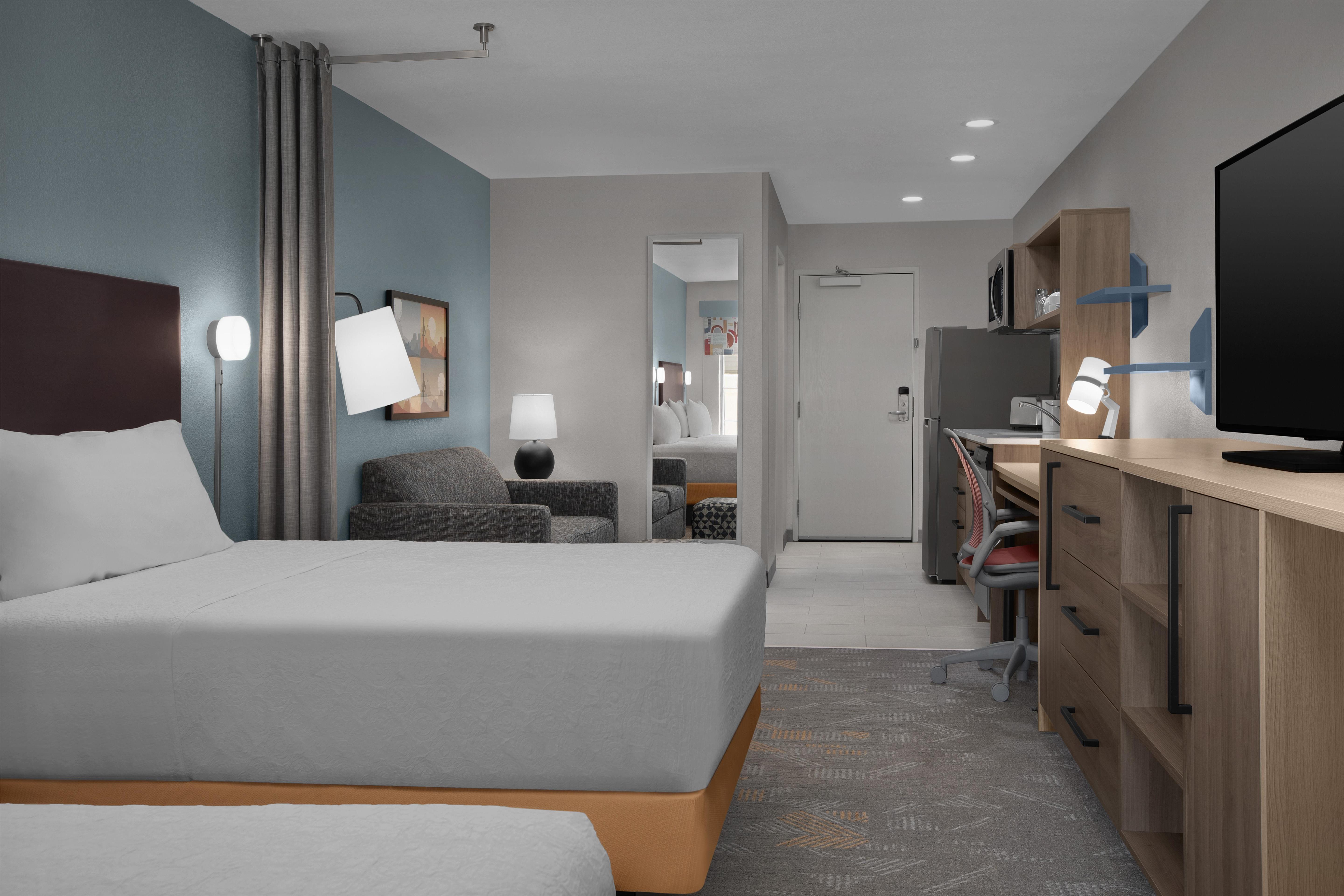 Home2 Suites by Hilton Scottsdale Old Town Room Type - 2 QN MB/HR ACC TUB STUDIO