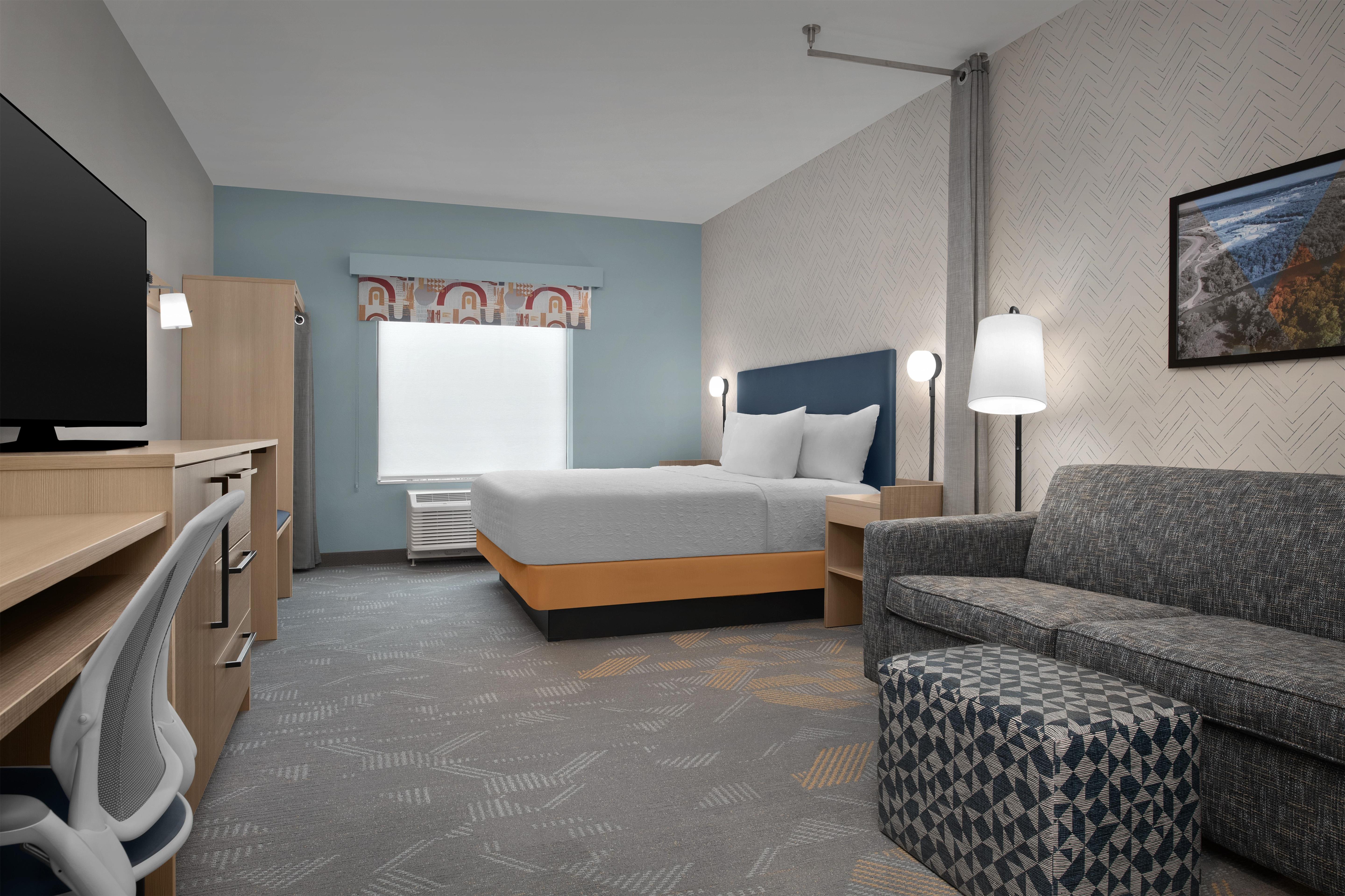 Home2 Suites by Hilton Ashburn, VA Room Type - 1KG ACC RI SHWR STUDIO STE