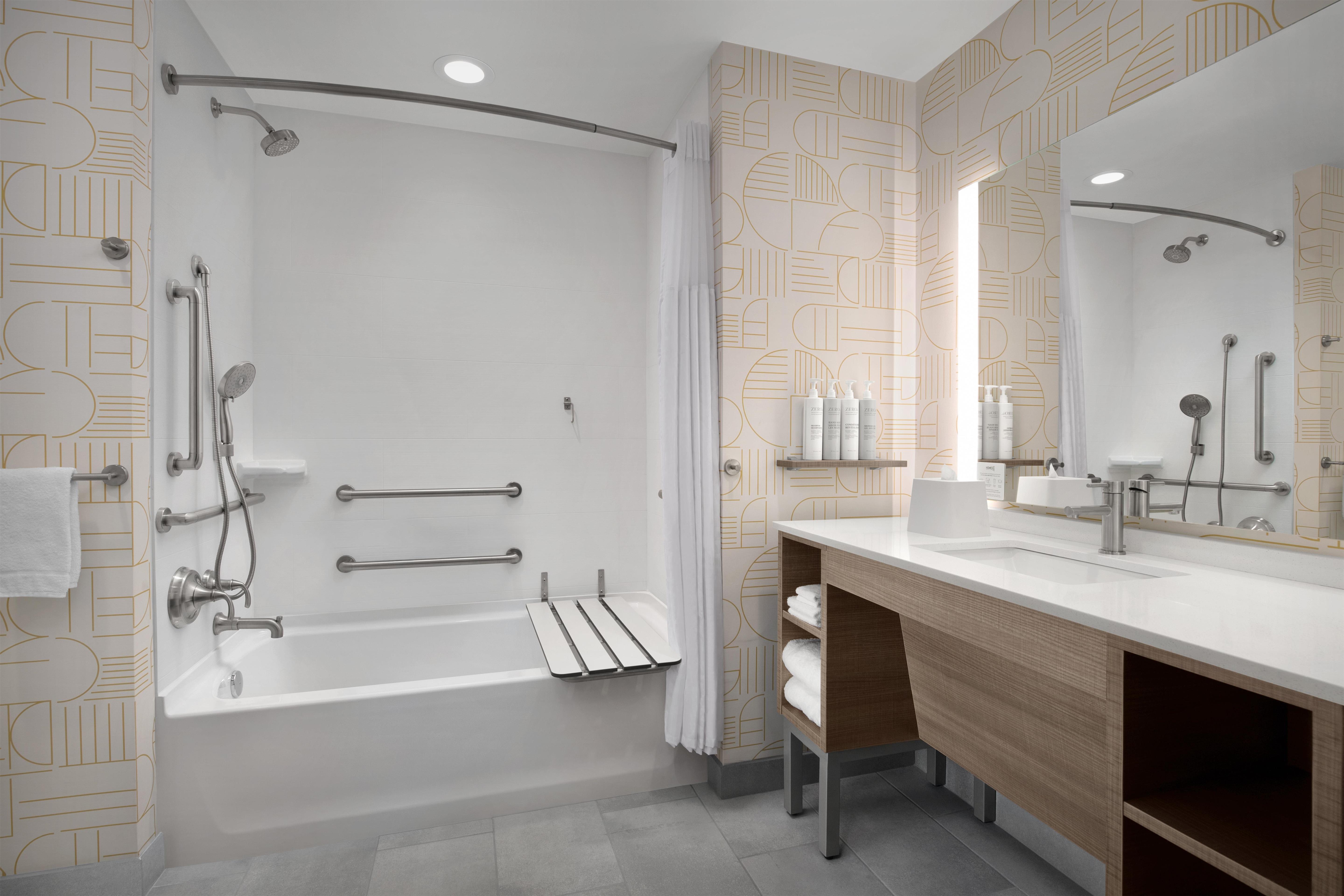 Home2 Suites by Hilton Ashburn, VA Room Type - 2QUEEN ACC TUB STUDIO STE