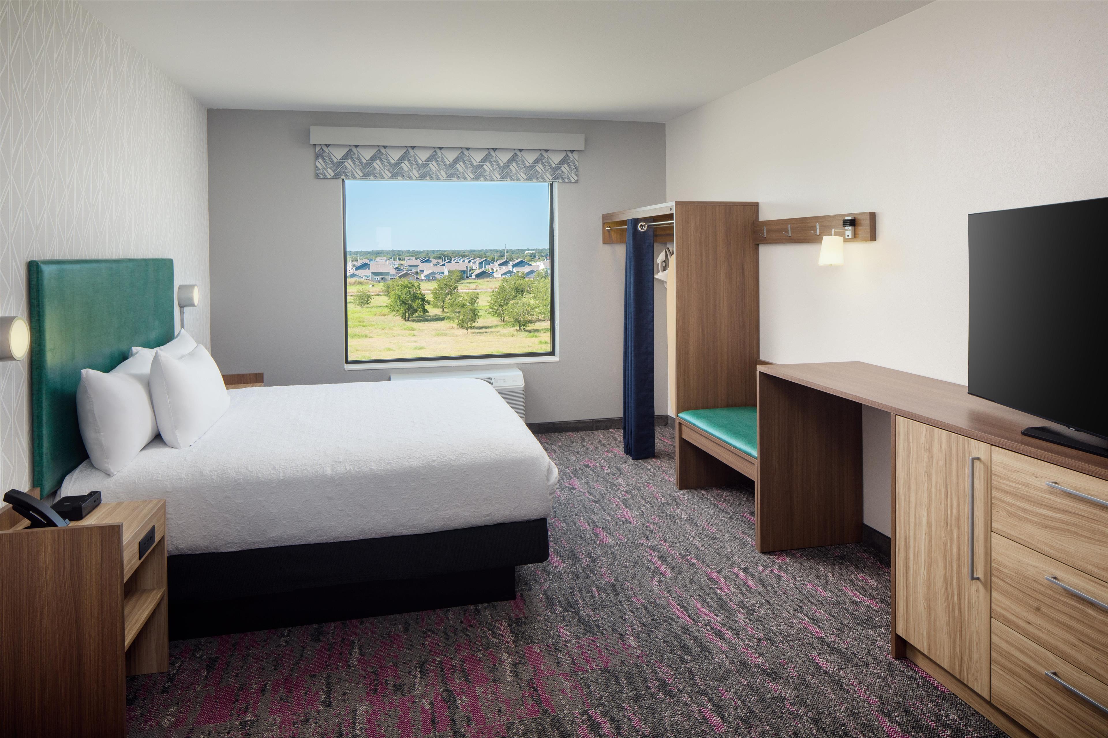 Home2 Suites by Hilton Bastrop - Tap to explore photos