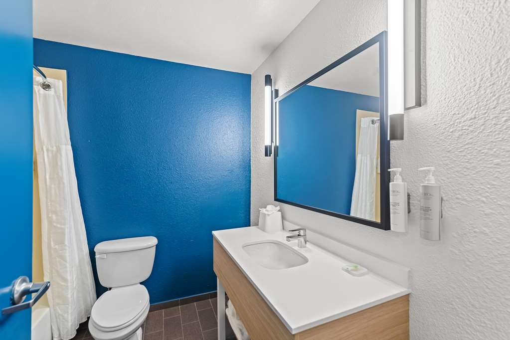 SLEEP INN AND SUITES NEAR FORT CAVA-guestroom-Guest Room,Bathroom,On-Site.jpg