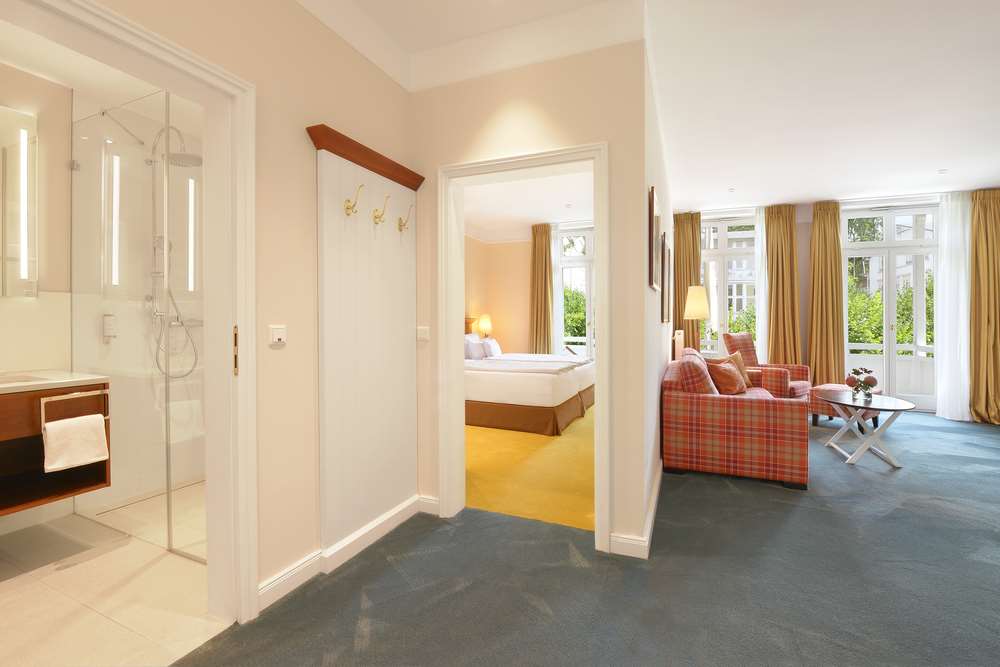 Romantik Hotel Roewers-guestroom-Guest Room,Suite,On-Site.jpg