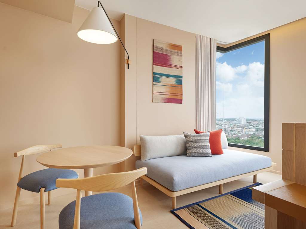 Hilton Garden Inn Rayong Room Type - TWIN CORNER ROOM