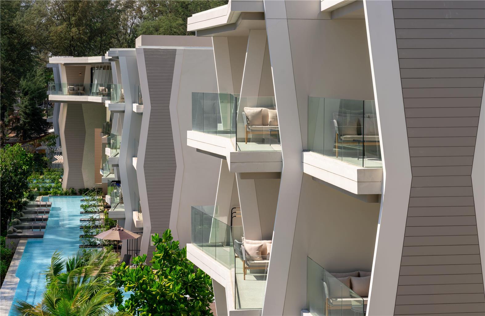 Radisson Blu Resort, Phuket Mai Khao Bea
