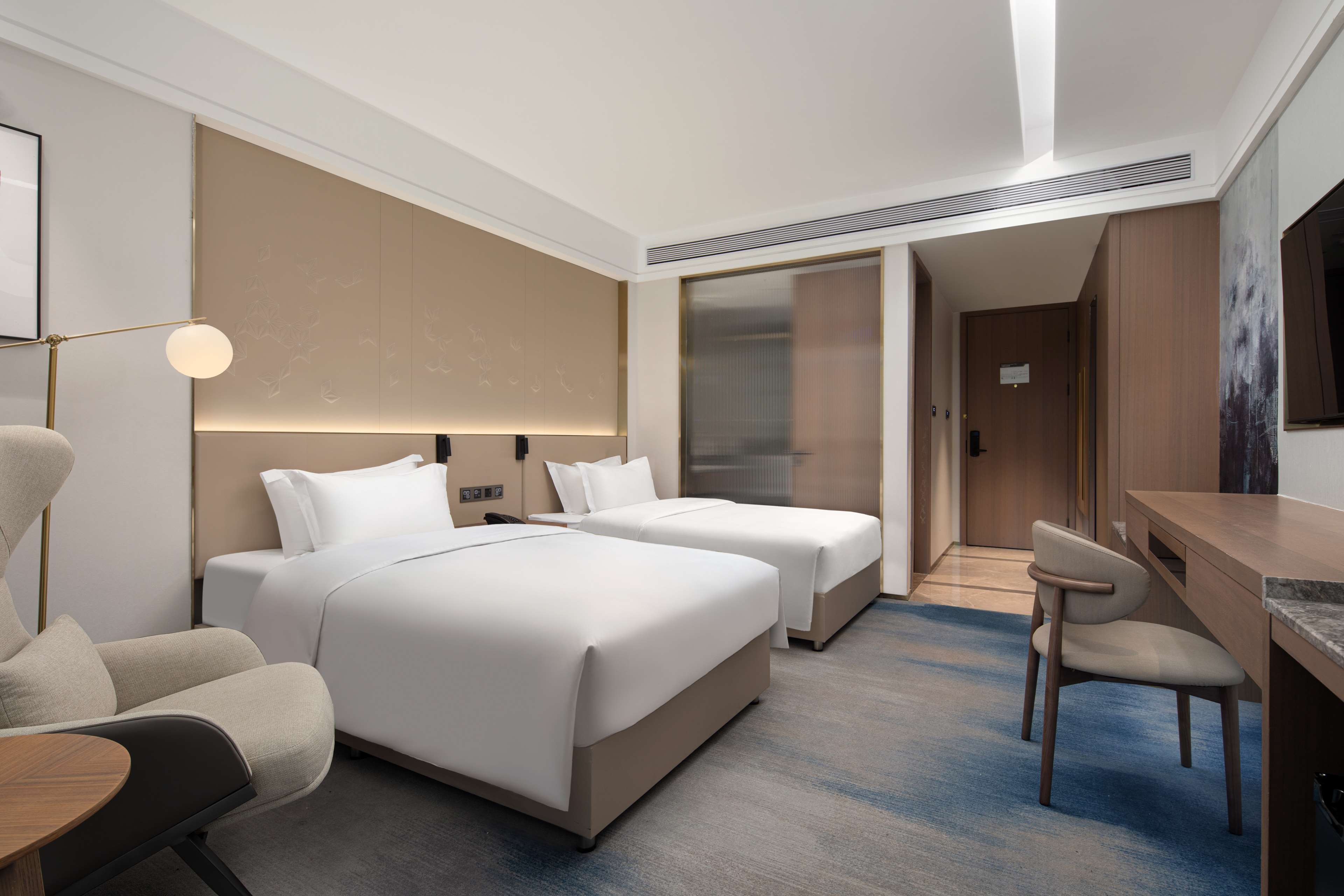 DoubleTree by Hilton Altay Fuyun - Tap to explore photos