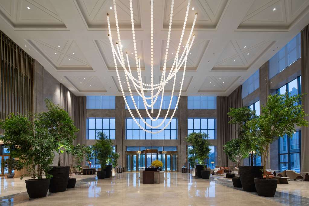 DoubleTree by Hilton Altay Fuyun