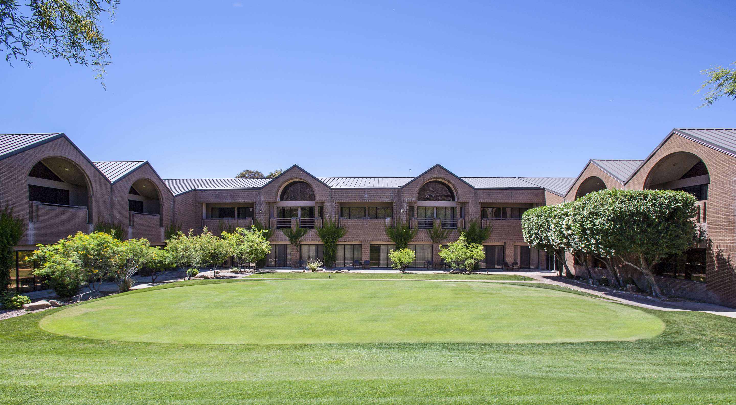EastLawn | The Lodge at Ventana Canyon