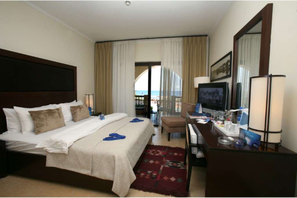 GRAND TALABAY RESORT-guestroom-Guest Room,Suite,On-Site.jpg