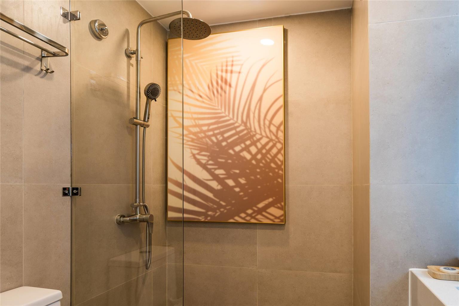 WYNDHAM GARDEN SAMUI WING-guestroom-Guest Room,Bathroom,On-Site.jpg