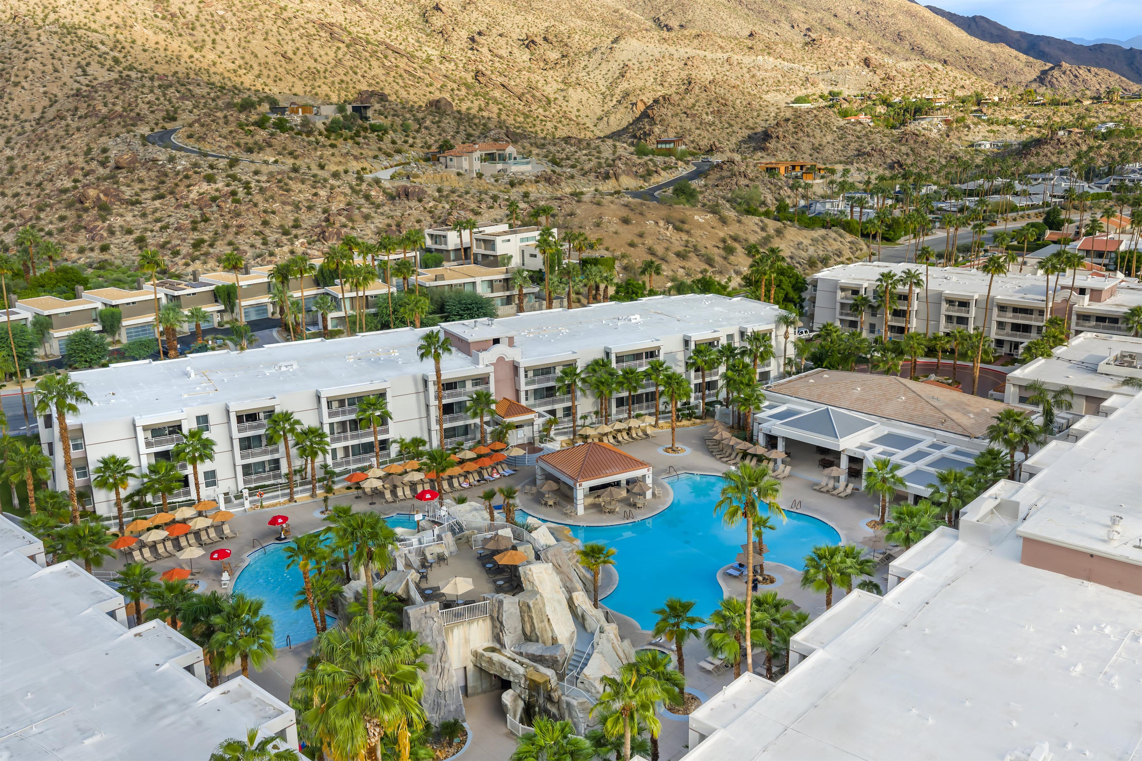 Pool | Hilton Vacation Club Palm Canyon Palm Springs