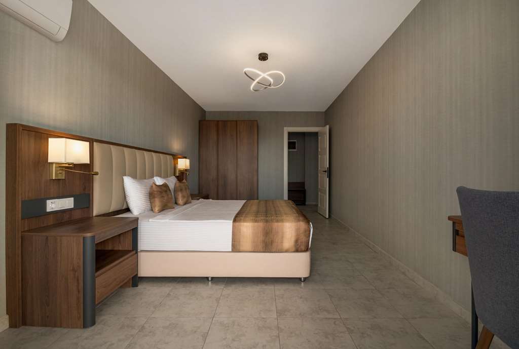 DAYS INN BY WYNDHAM ALANYA-guestroom-Guest Room,Suite,On-Site.jpg