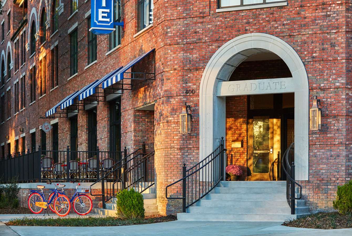 Exterior | Graduate Oxford