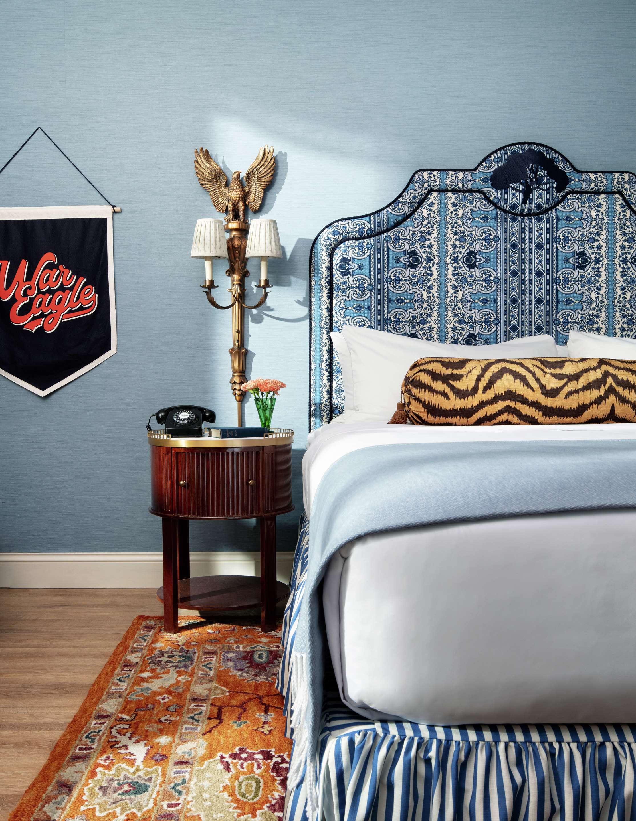 Guest room | Graduate Auburn