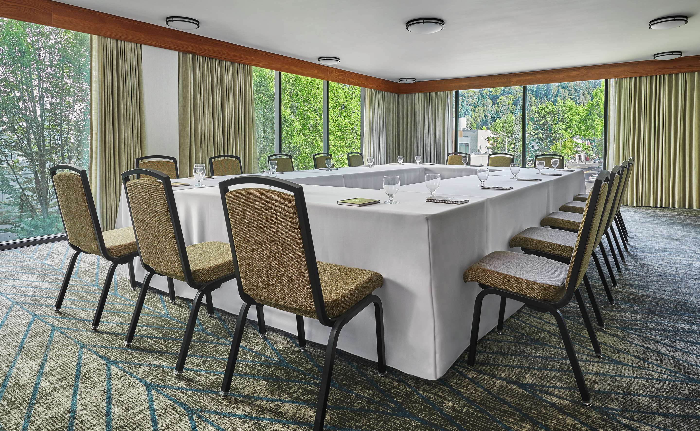 Meeting Room | Graduate Eugene