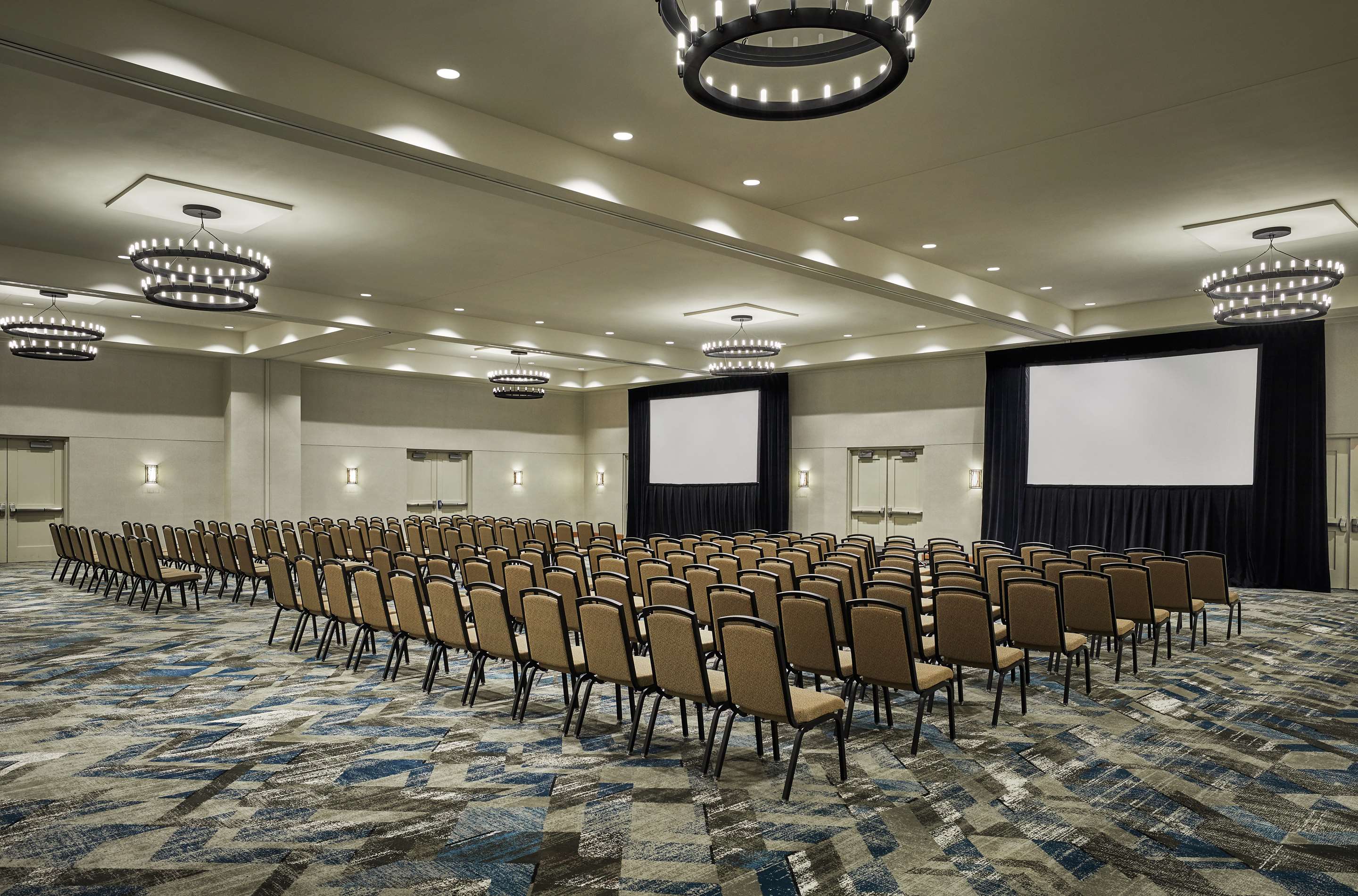 Meeting Room | Graduate Eugene