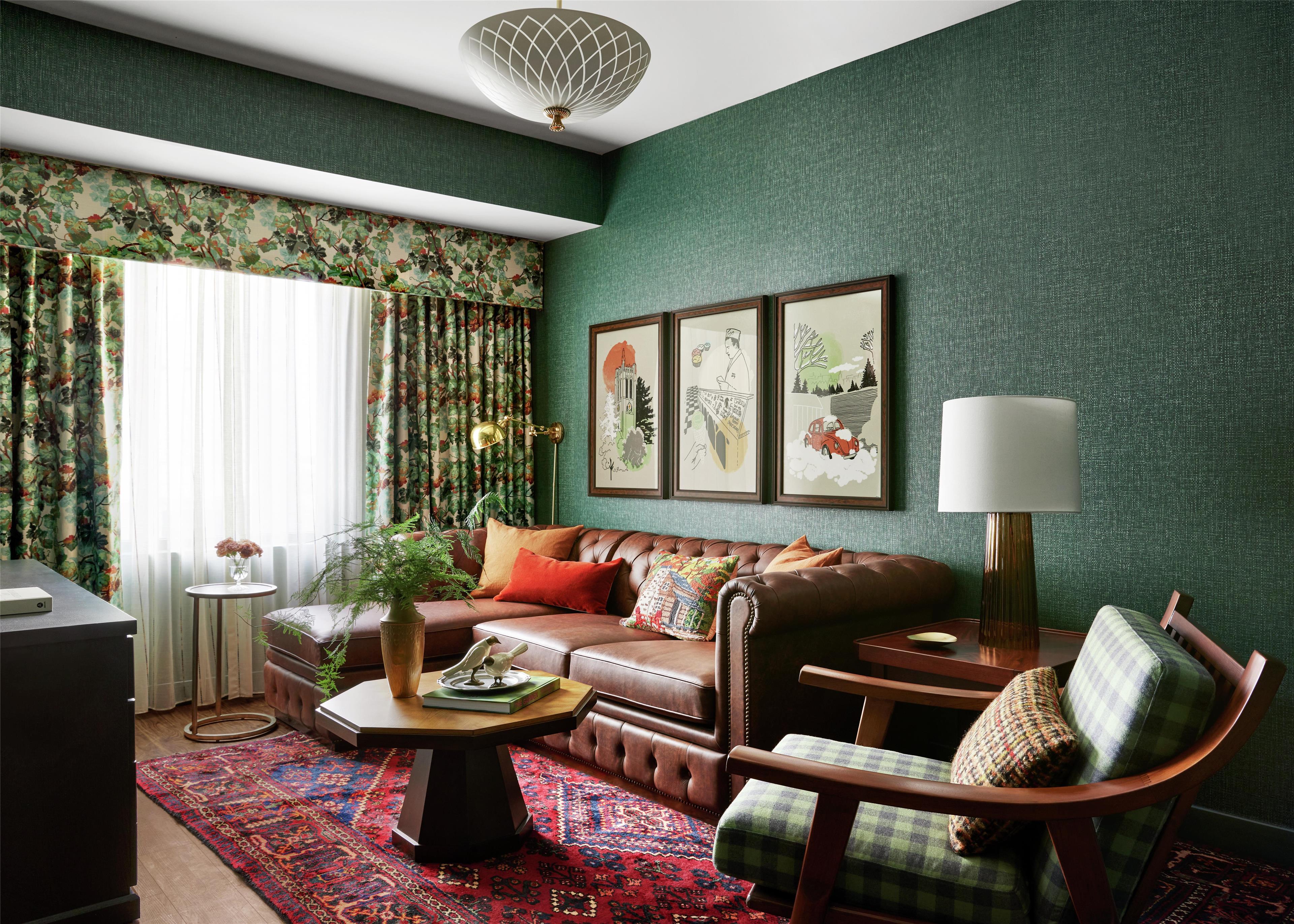 Graduate by Hilton East Lansing Room Type - GRADUATE KING CAMPUS VIEW