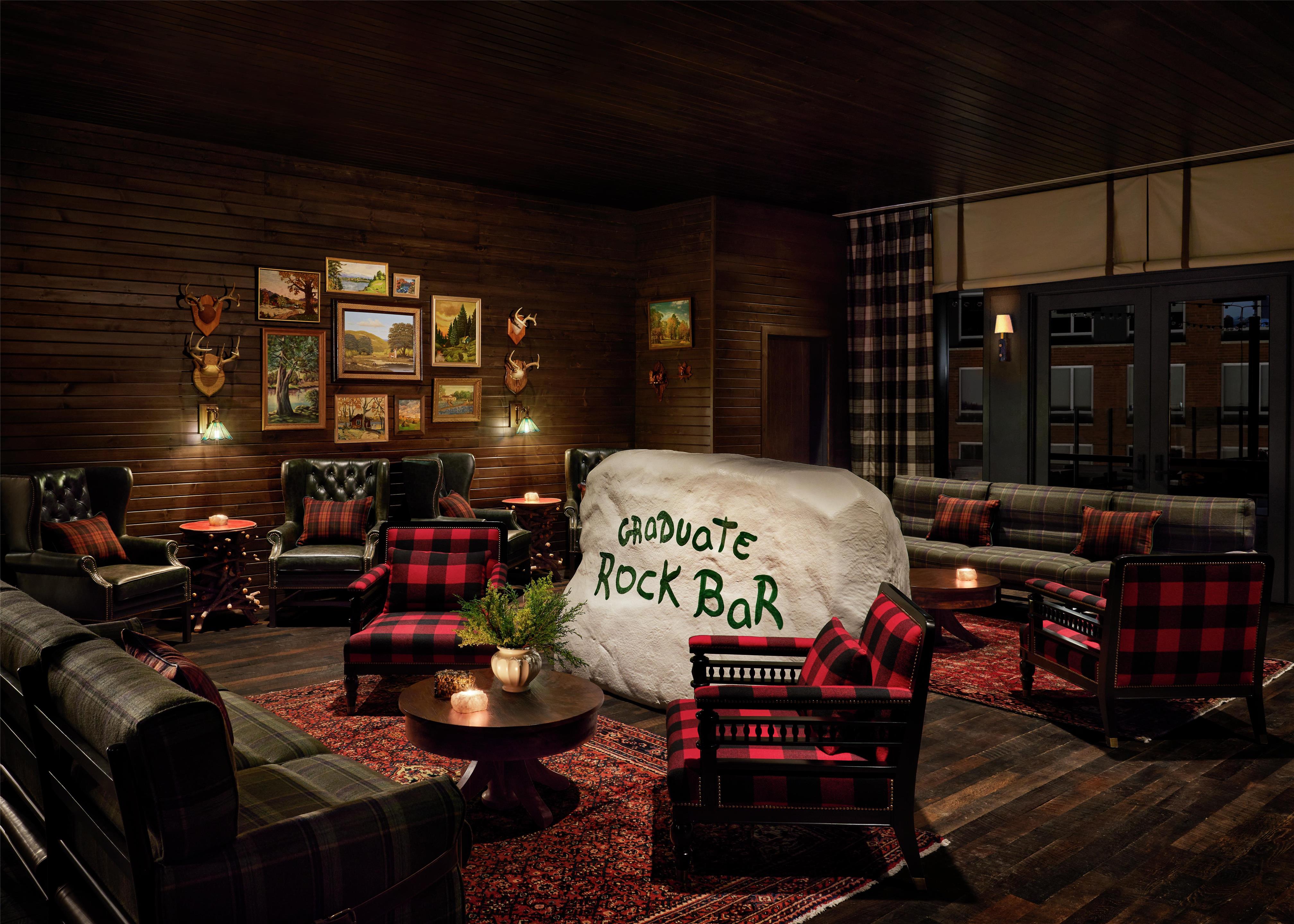 BarLounge | Graduate by Hilton East Lansing