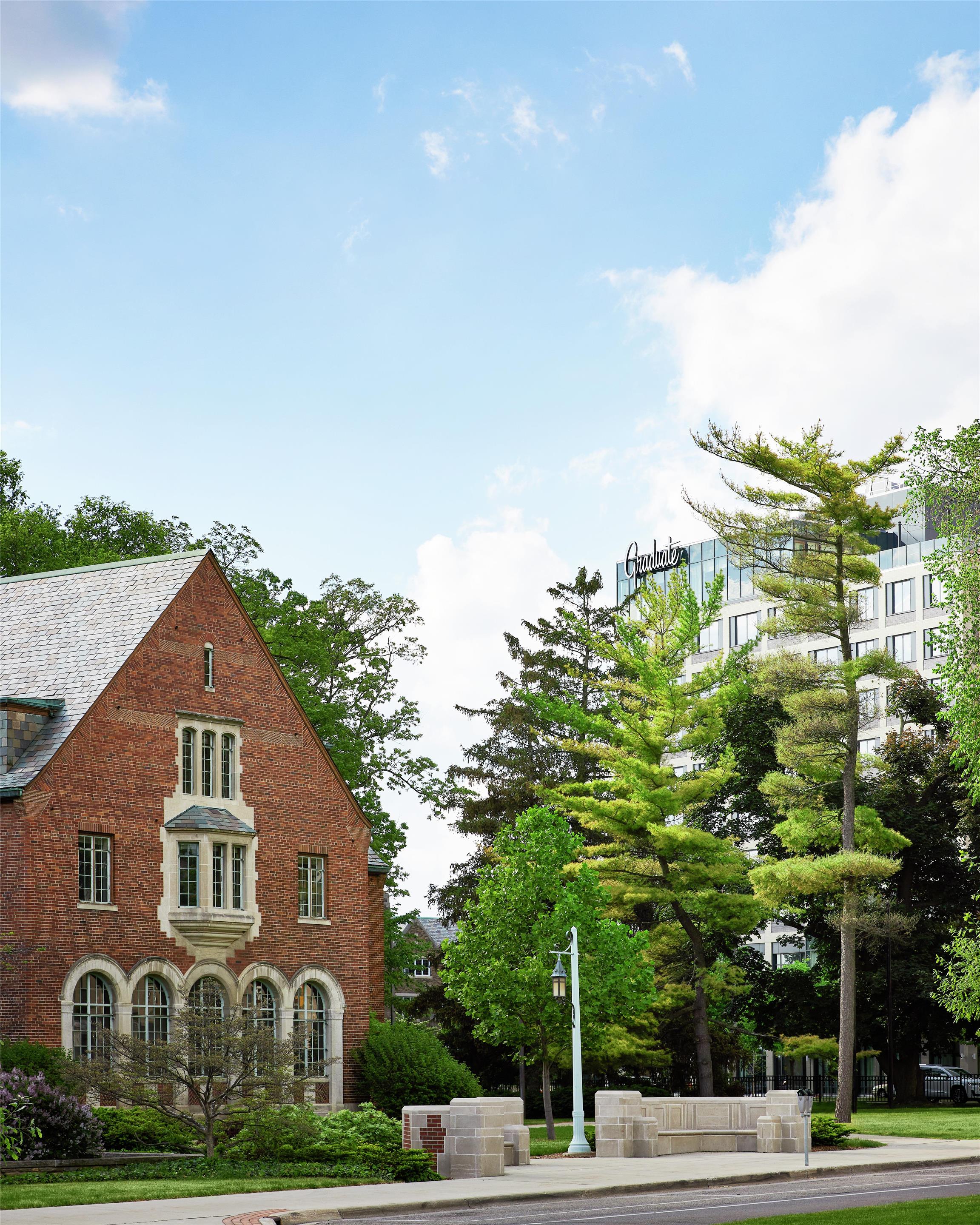 Exterior | Graduate by Hilton East Lansing