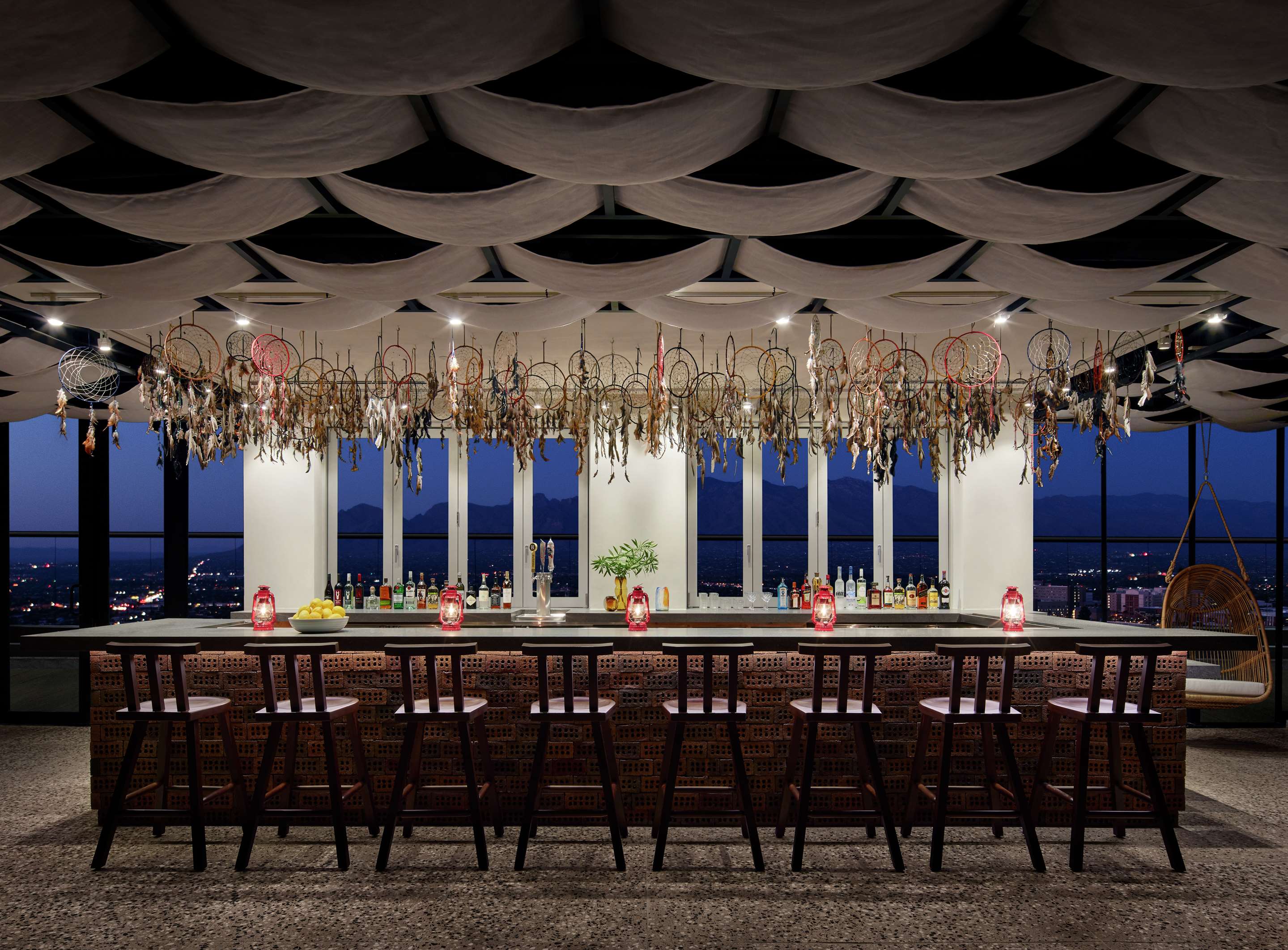 BarLounge | Graduate by Hilton Tucson