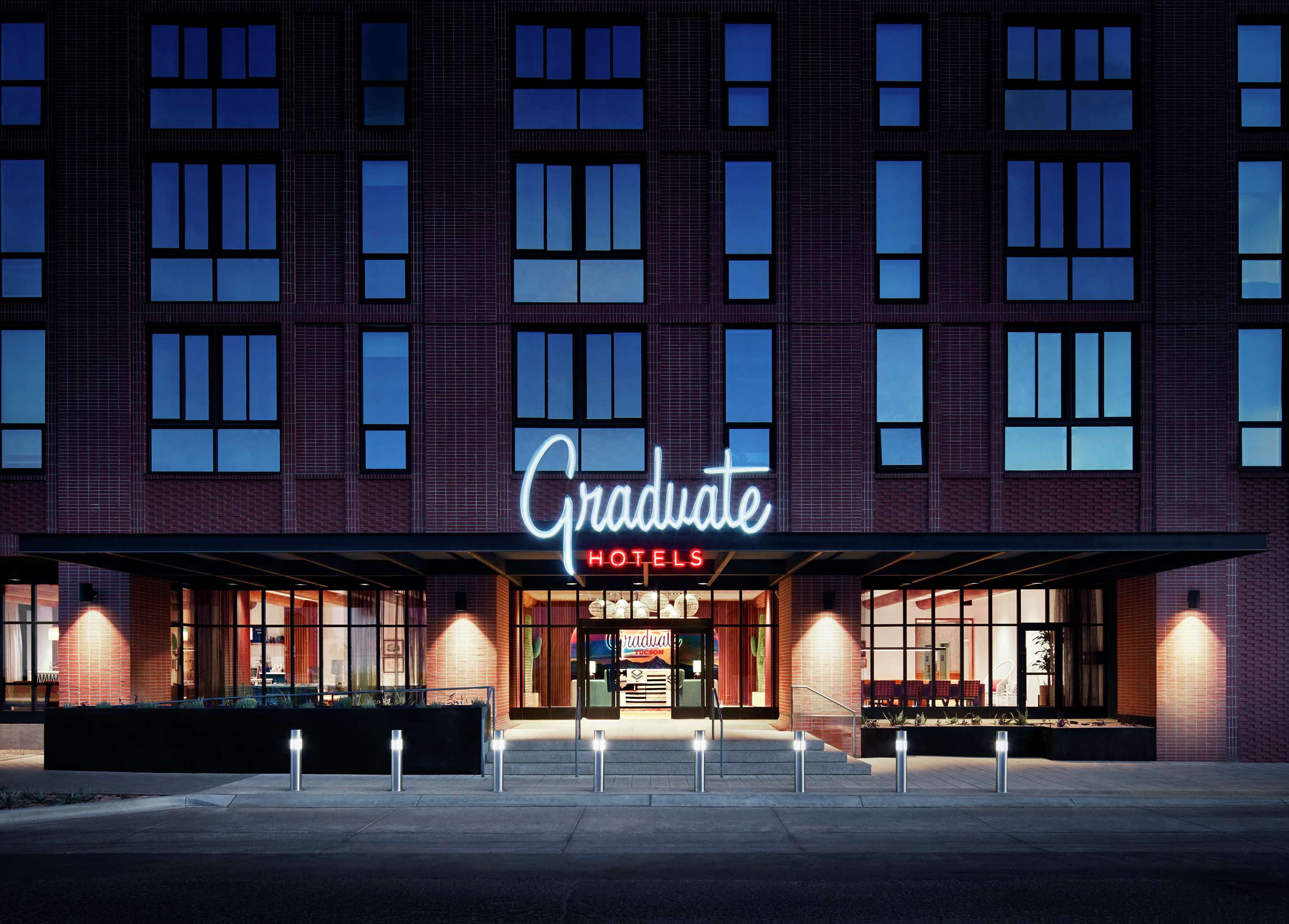 Exterior | Graduate by Hilton Tucson
