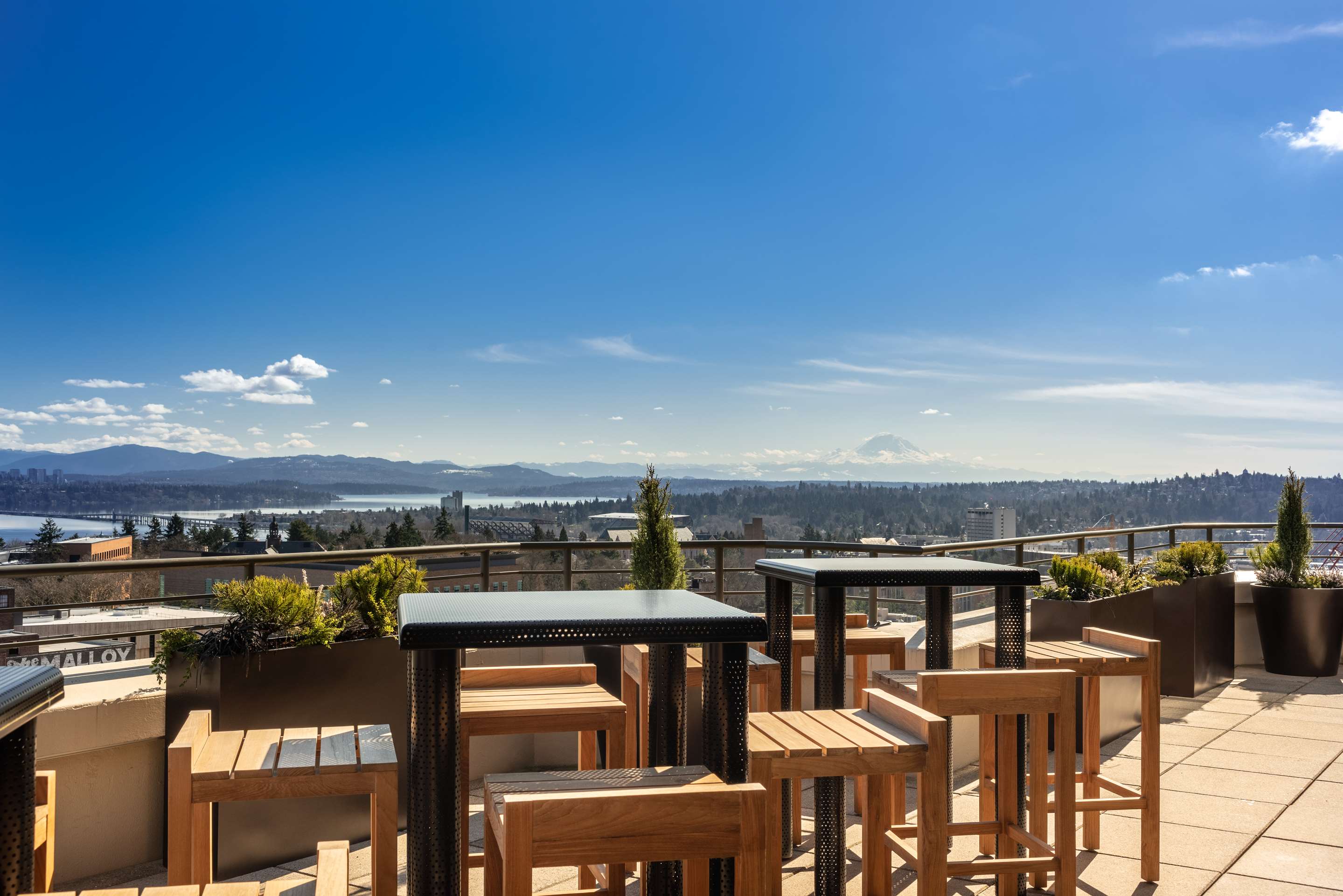 Restaurant | Graduate Seattle