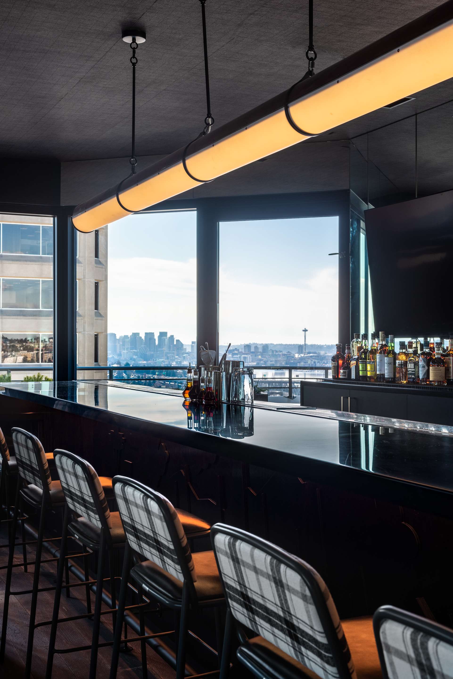 BarLounge | Graduate Seattle