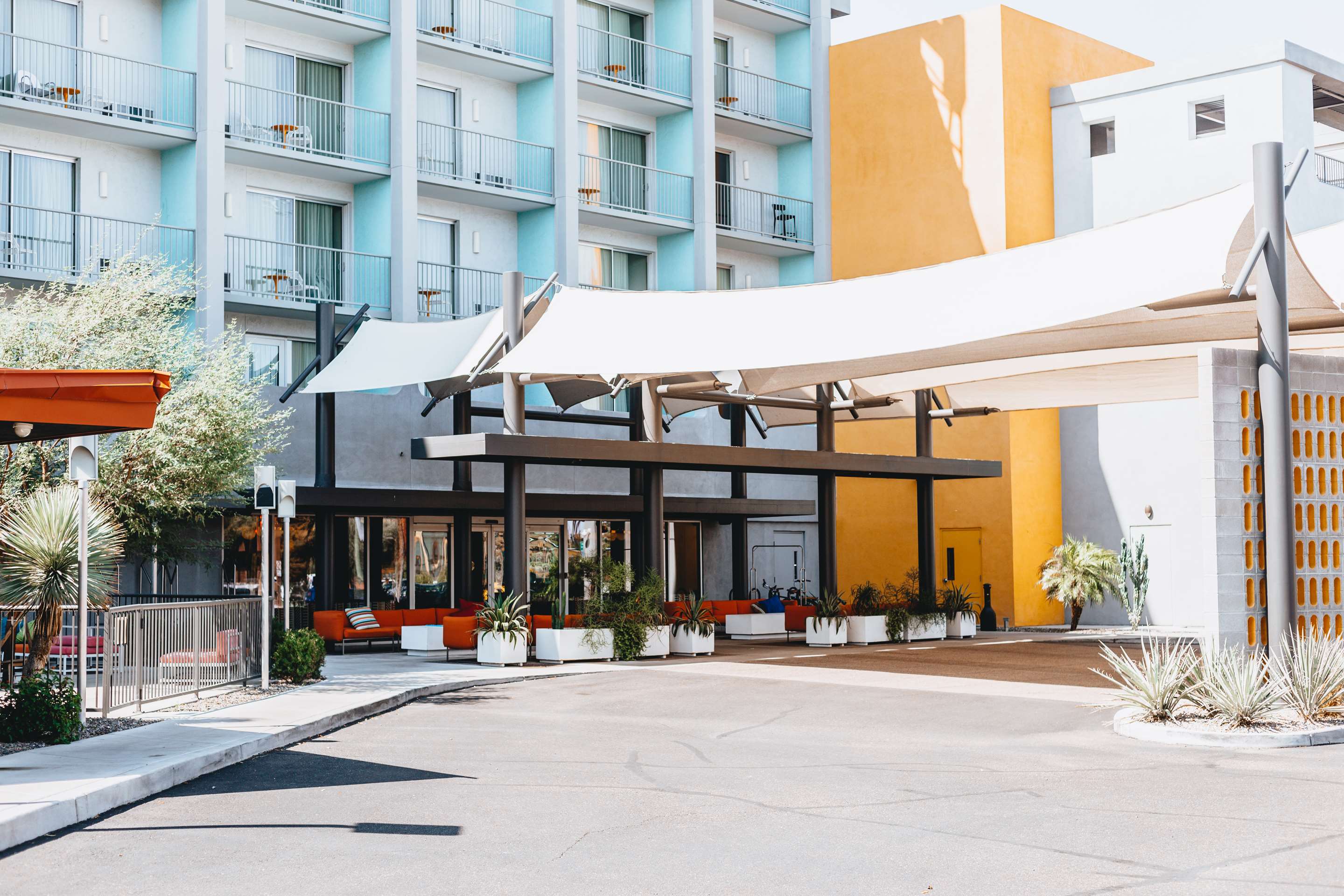 Exterior | Graduate by Hilton Tempe