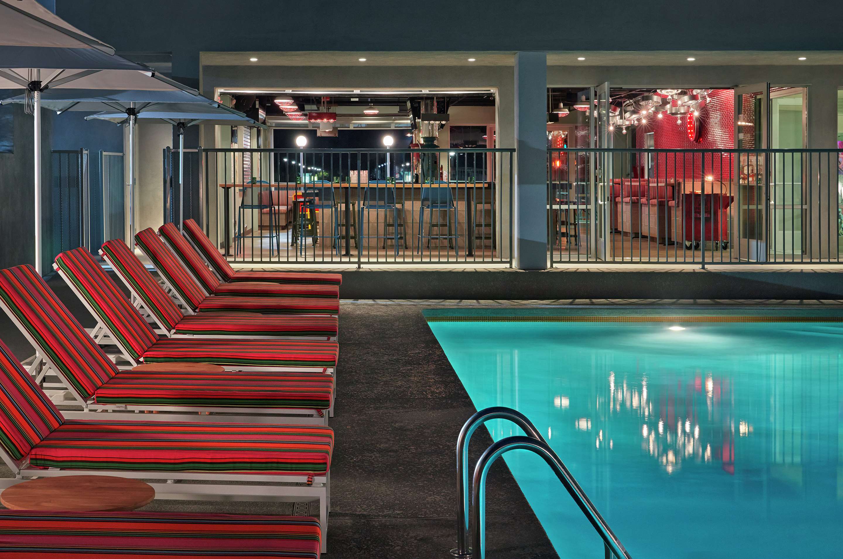 Pool | Graduate by Hilton Tempe