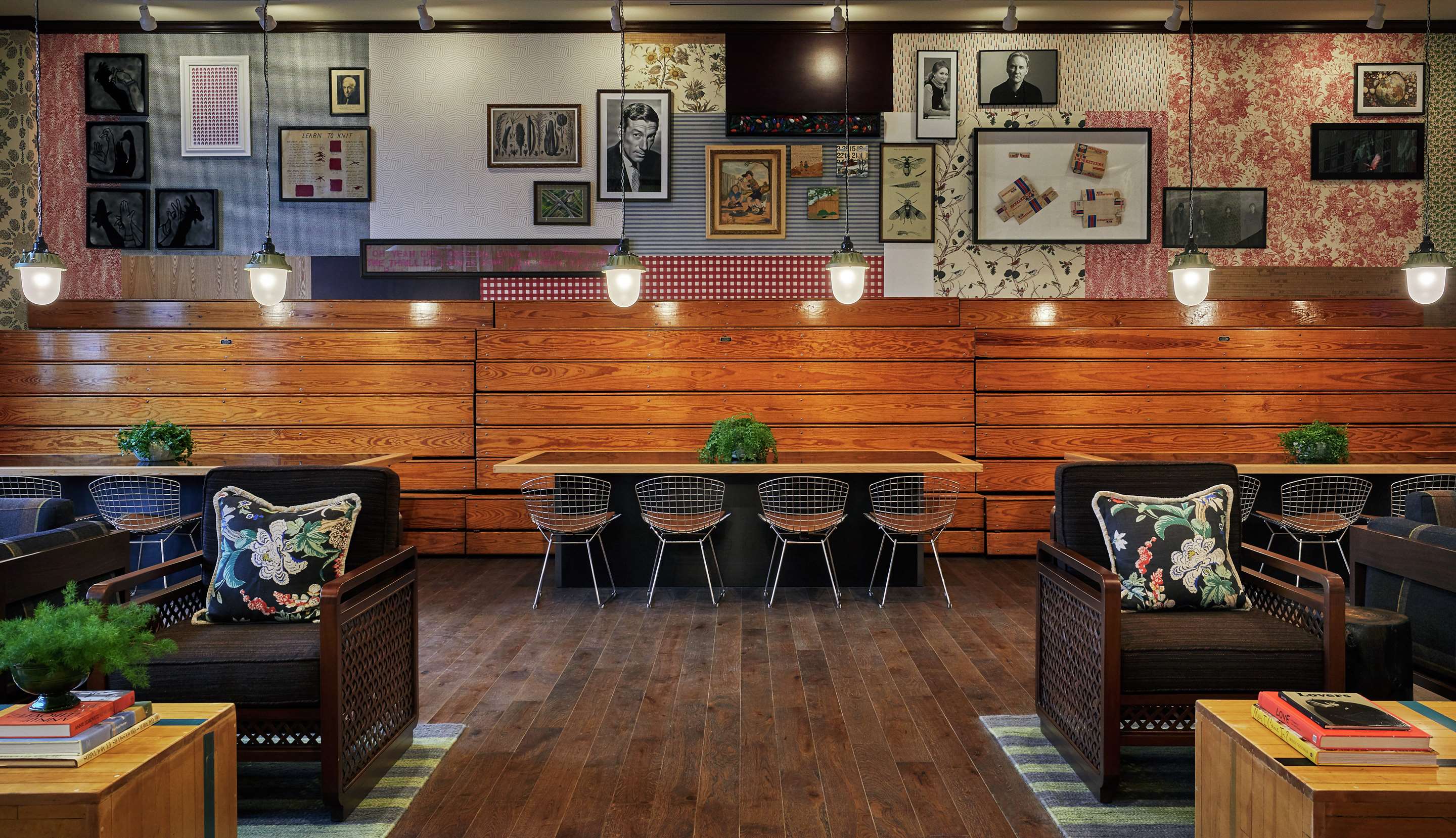 Lobby | Graduate Bloomington